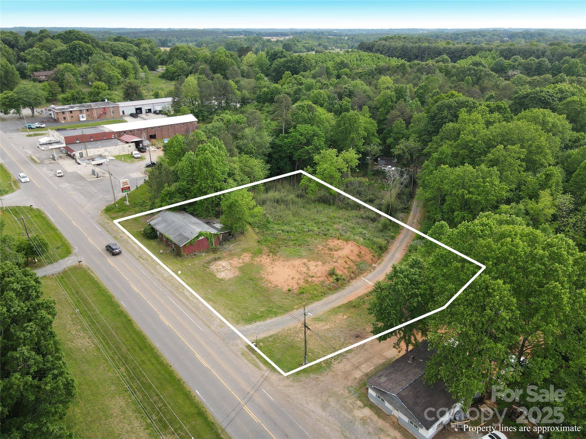 3023 & 3027 Wilkesboro HWY, Statesville, NC 28625