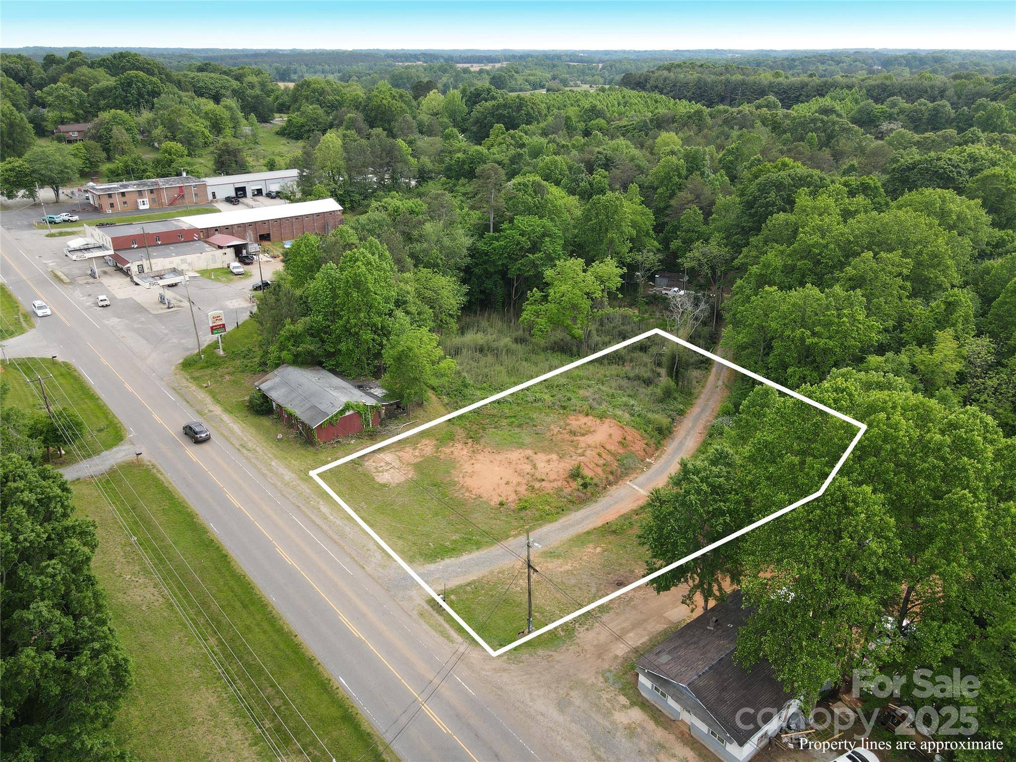 3027 Wilkesboro HWY, Statesville, NC 28625