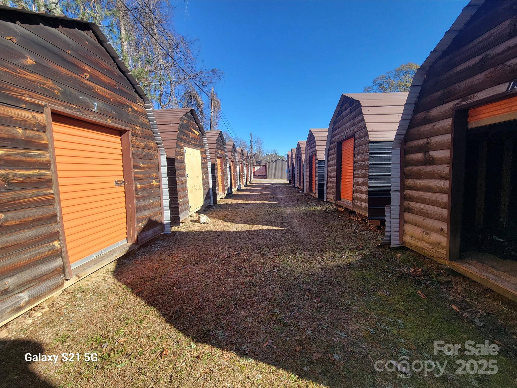 2412 Hwy 19 HWY S, Bryson City, NC 28713
