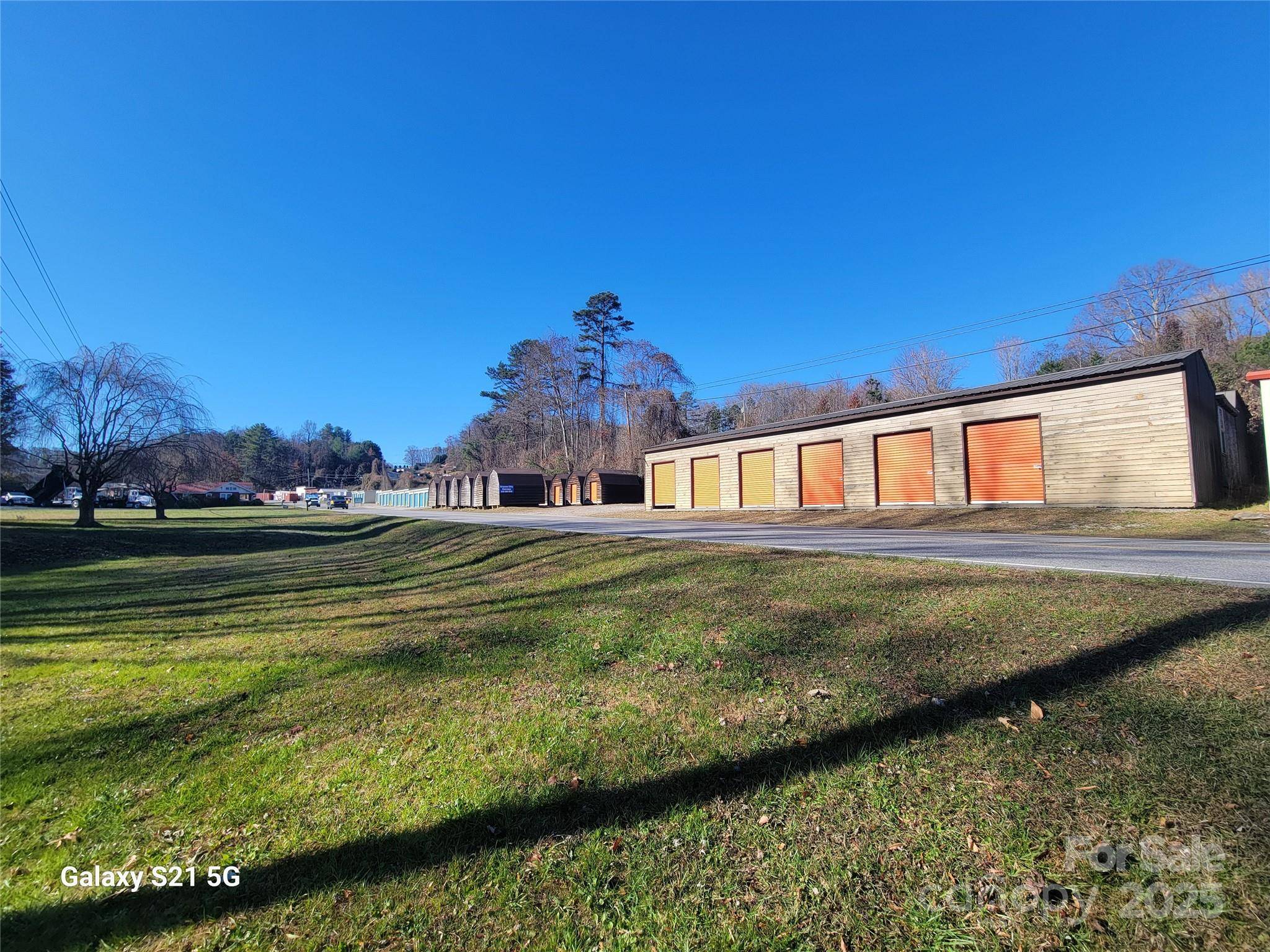 2412 Hwy 19 HWY S, Bryson City, NC 28713