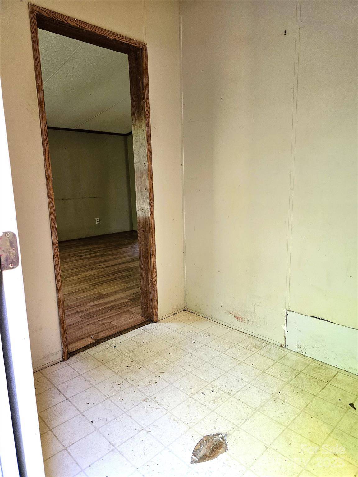 219 Watterson RD, Grover, NC 28073