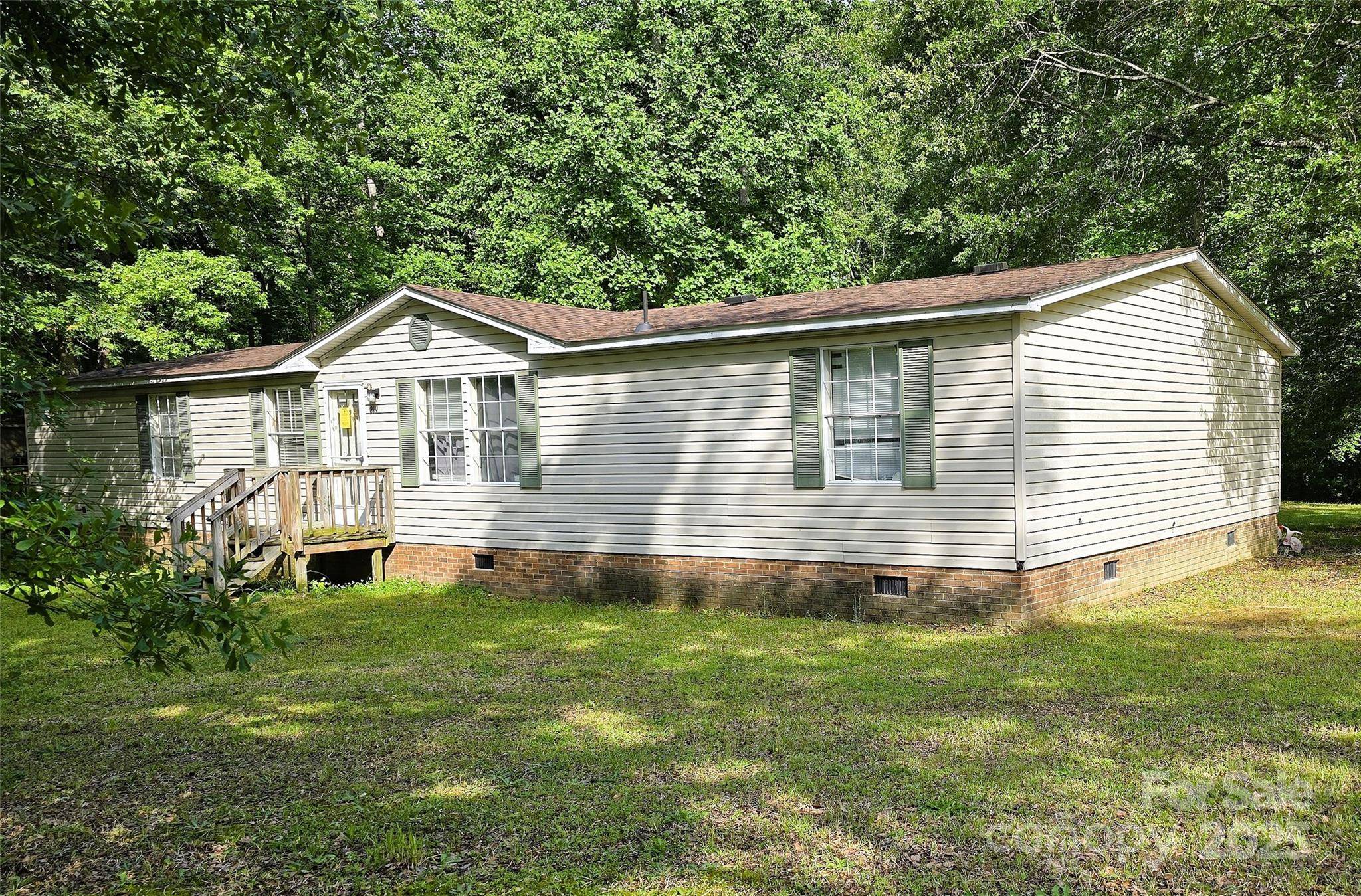 219 Watterson RD, Grover, NC 28073