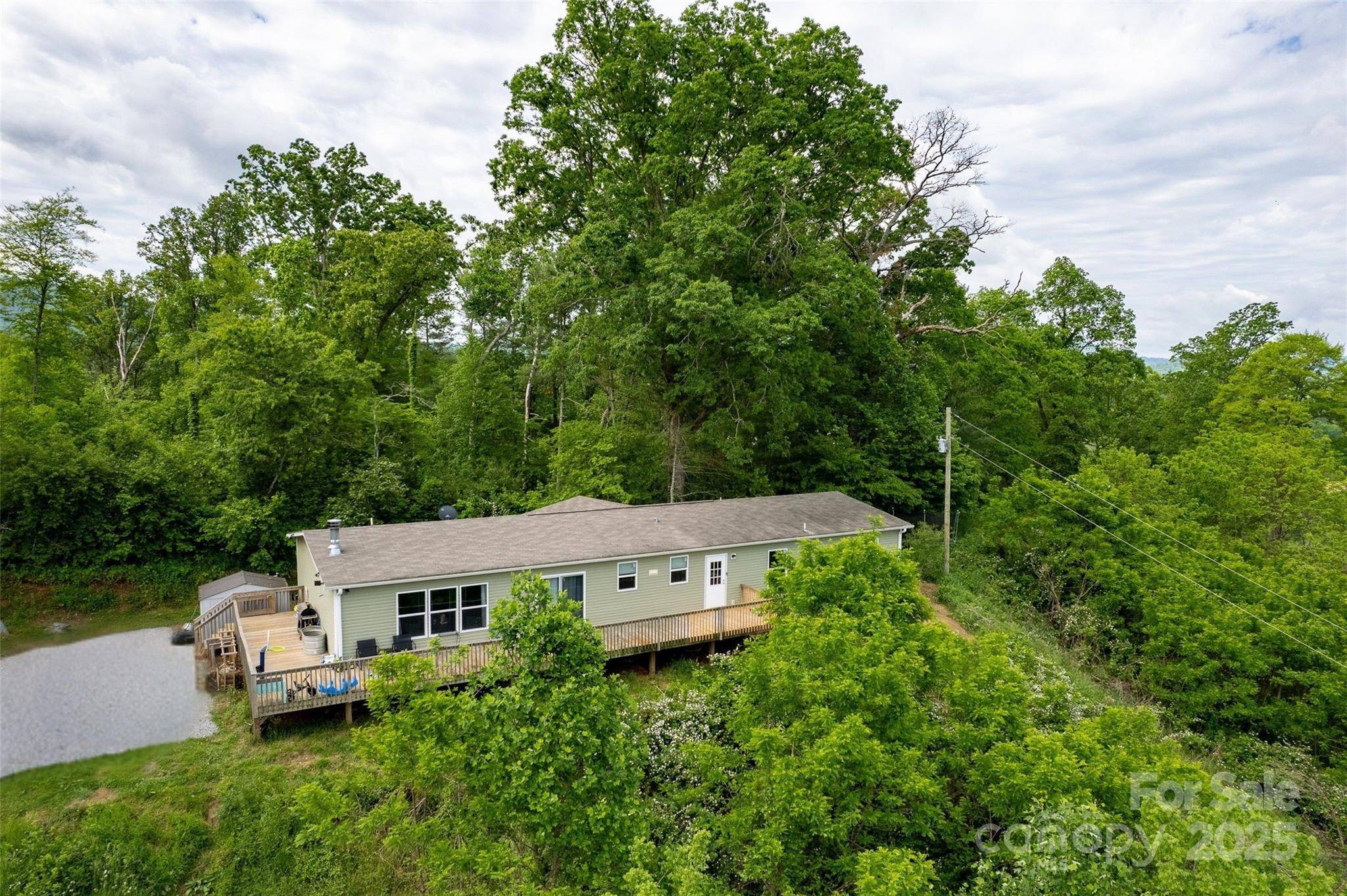 208 Stillwater Springs RD, Burnsville, NC 28714