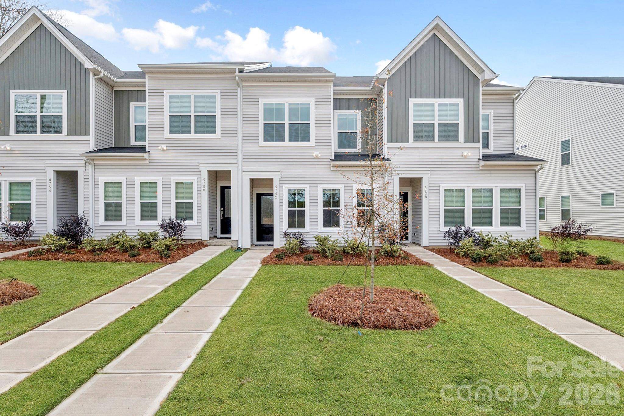 4742 Lakeview RD N #17, Charlotte, NC 28216
