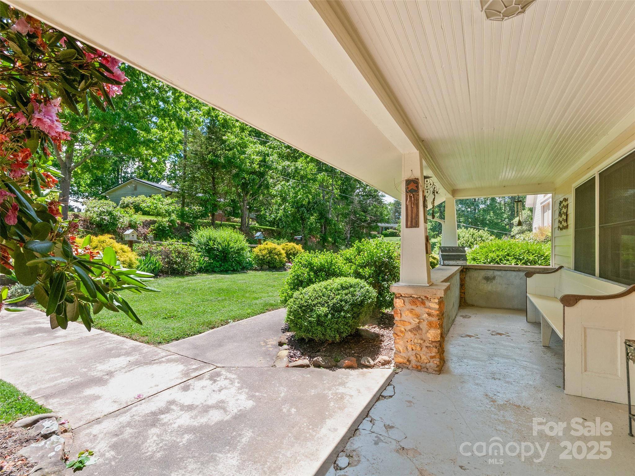 229 Crabtree Mountain RD, Canton, NC 28716
