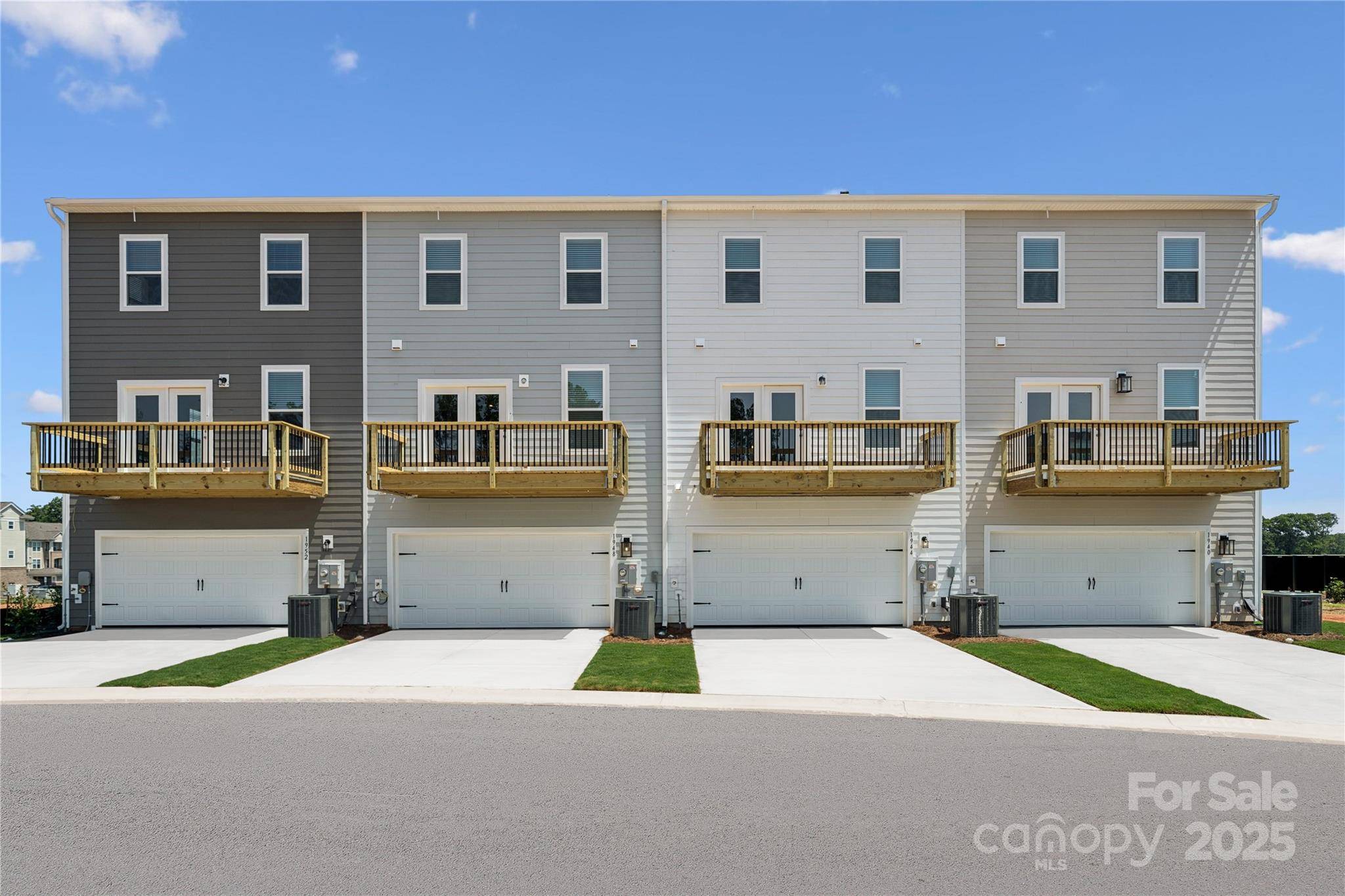 1944 Westerhill DR, Fort Mill, SC 29708