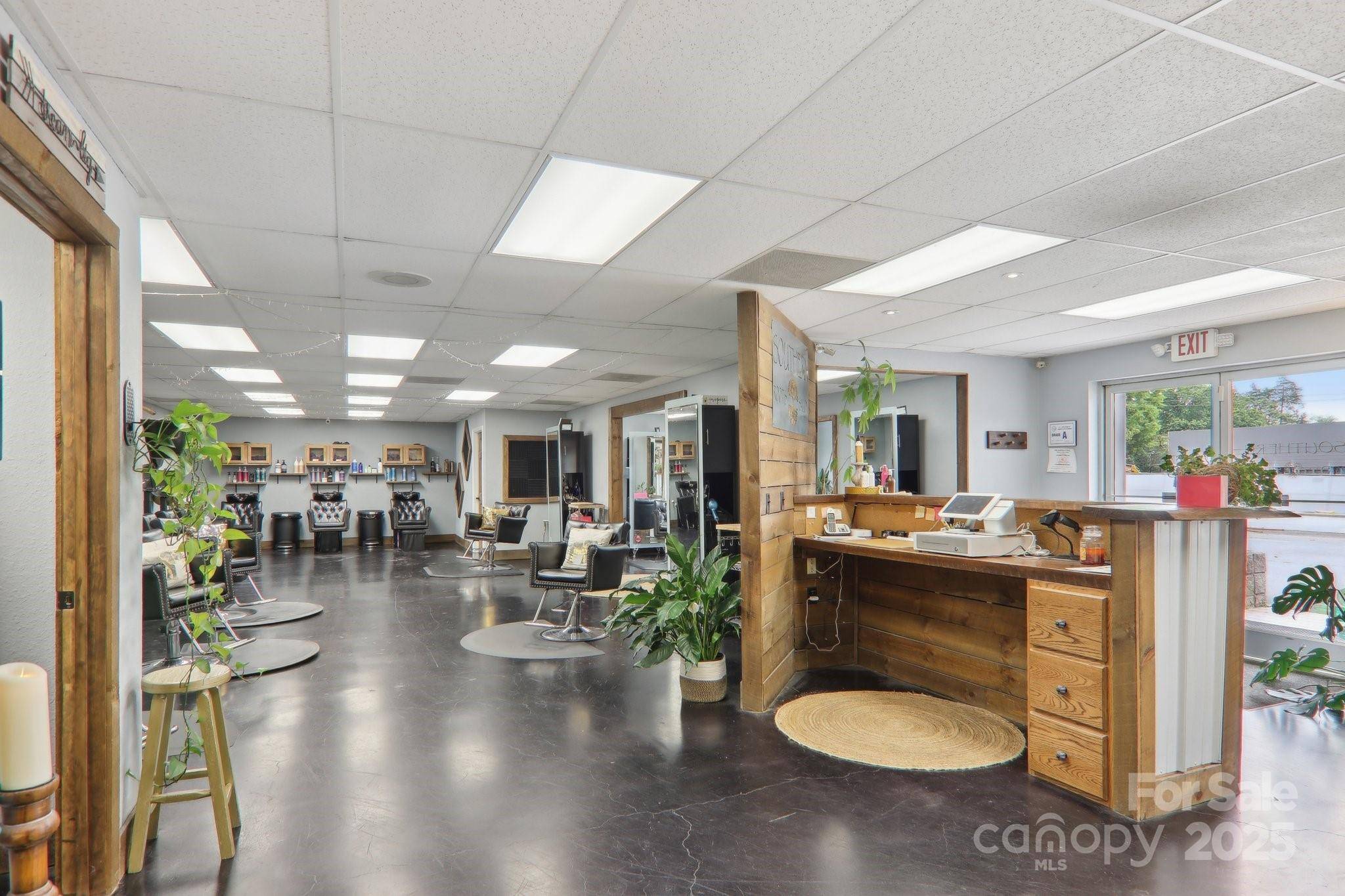 287 N Caldwell ST, Brevard, NC 28712