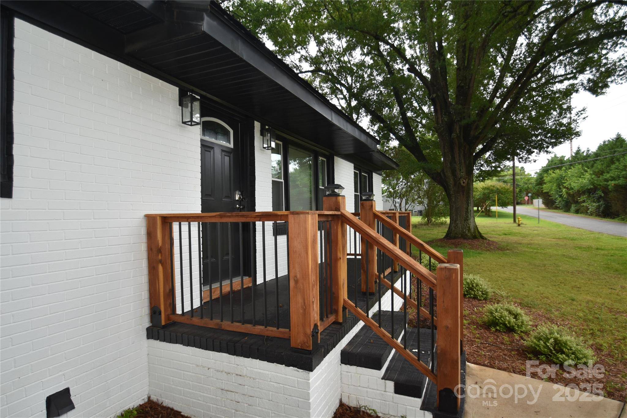 706 Mcintyre ST, Monroe, NC 28110