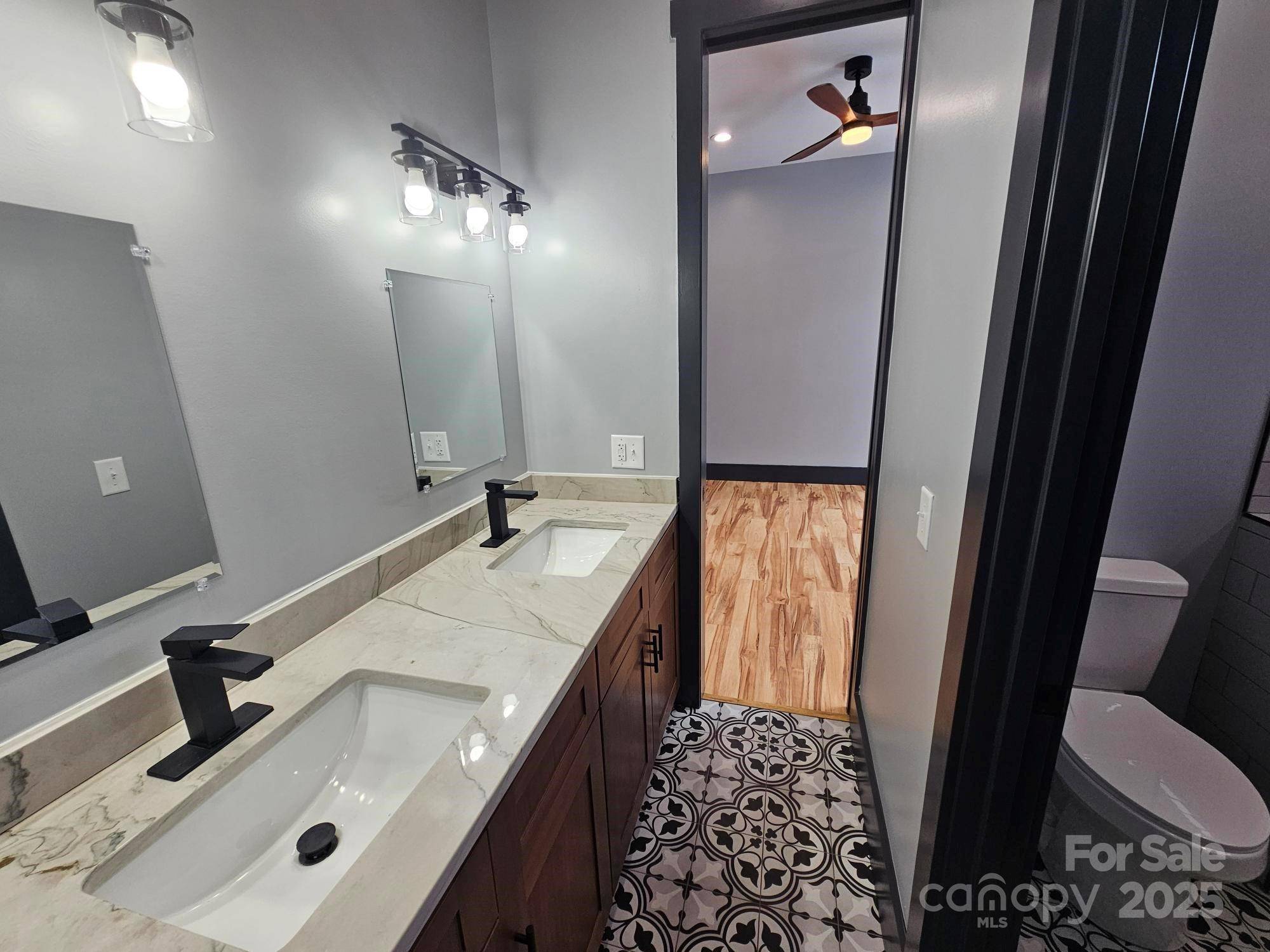1076 Table View DR #55, Morganton, NC 28655