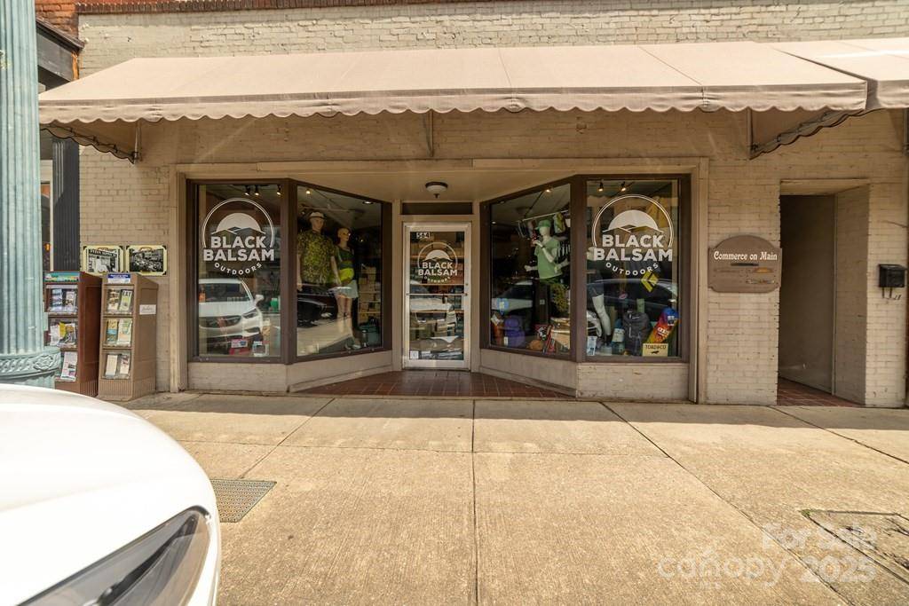 562 W Main ST, Sylva, NC 28779
