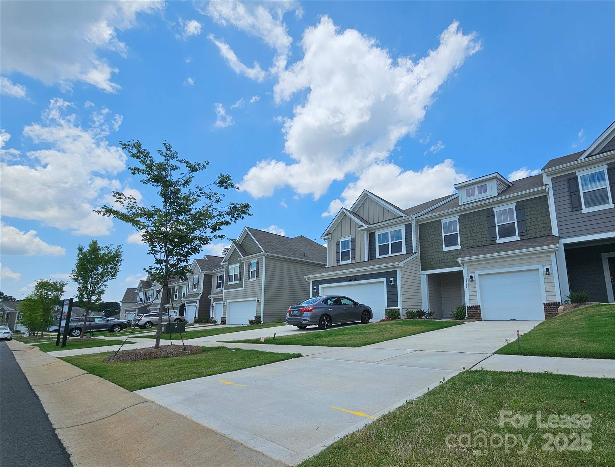 2744 Yeager DR NW, Concord, NC 28027