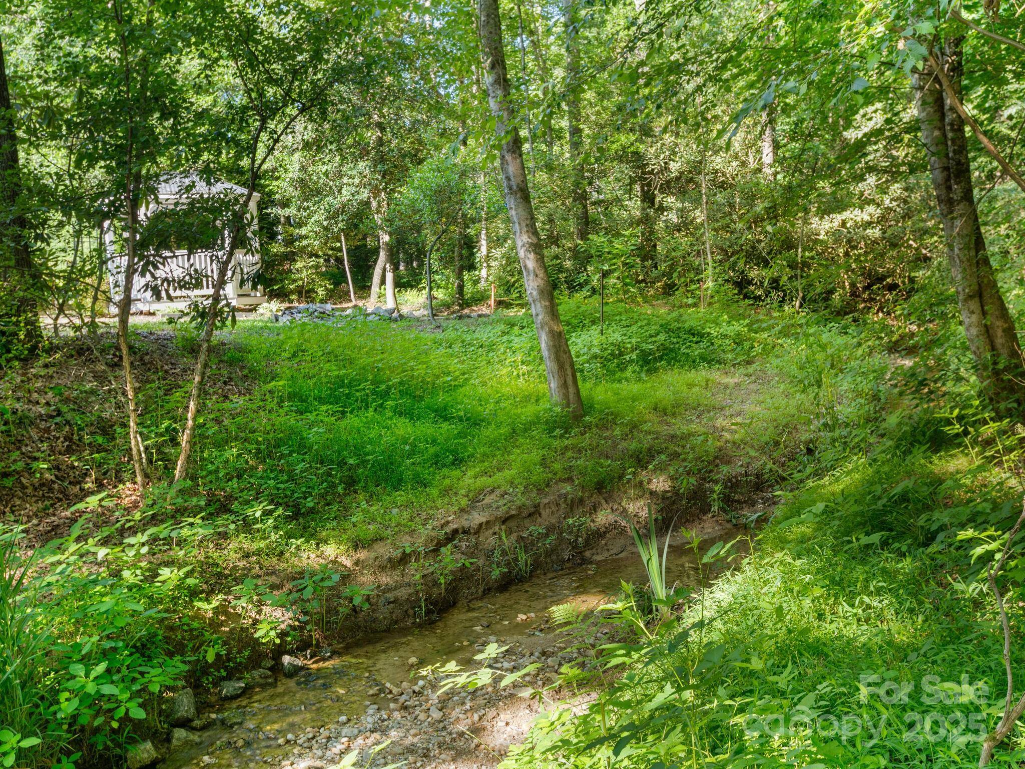 000 Old Town WAY, Hendersonville, NC 28739