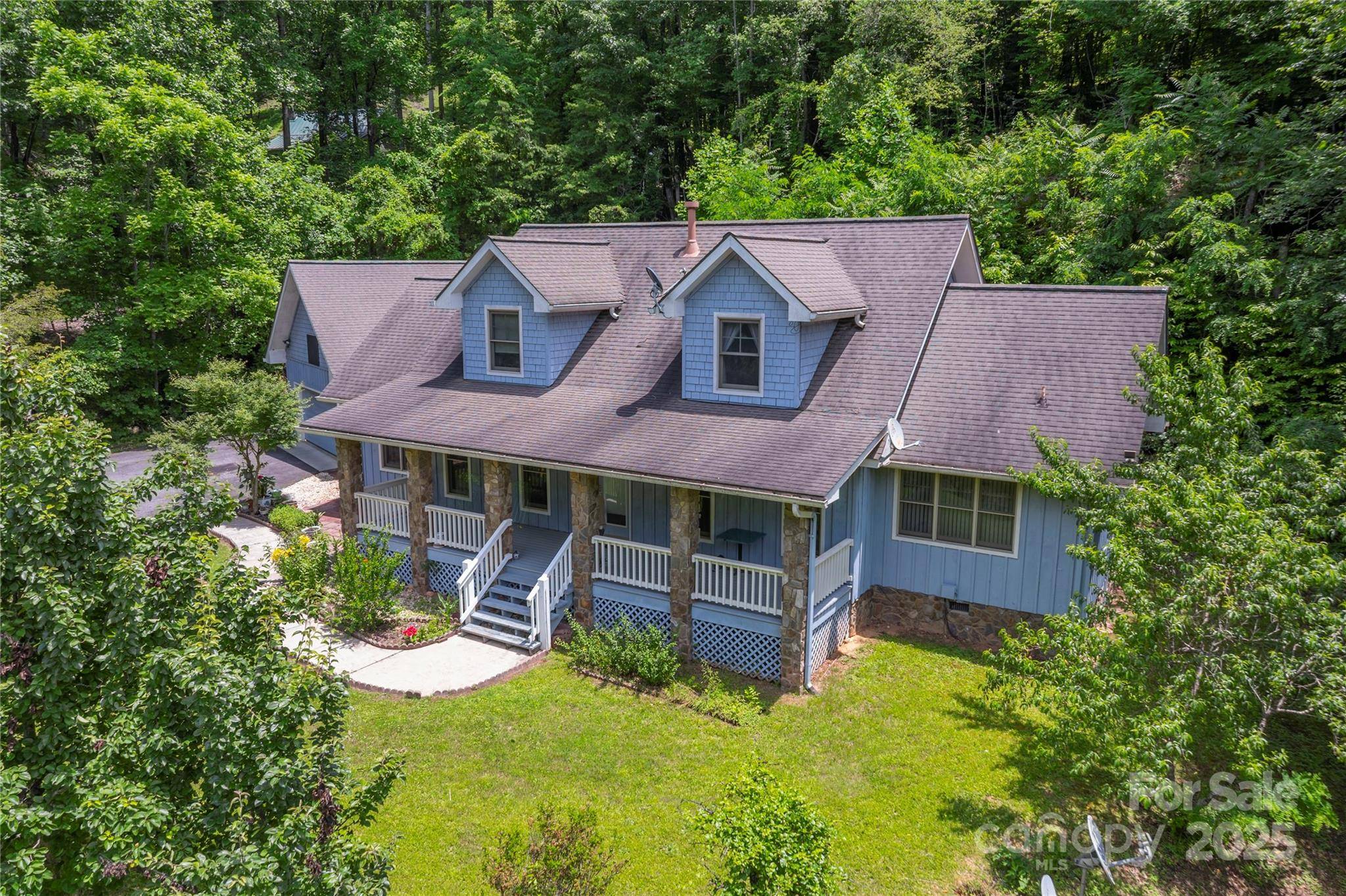98 Choga RDG, Whittier, NC 28789