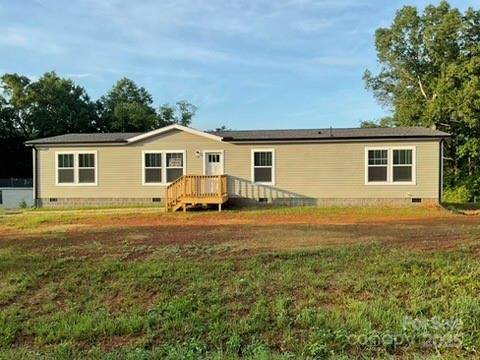 138 Zircon DR, Statesville, NC 28625