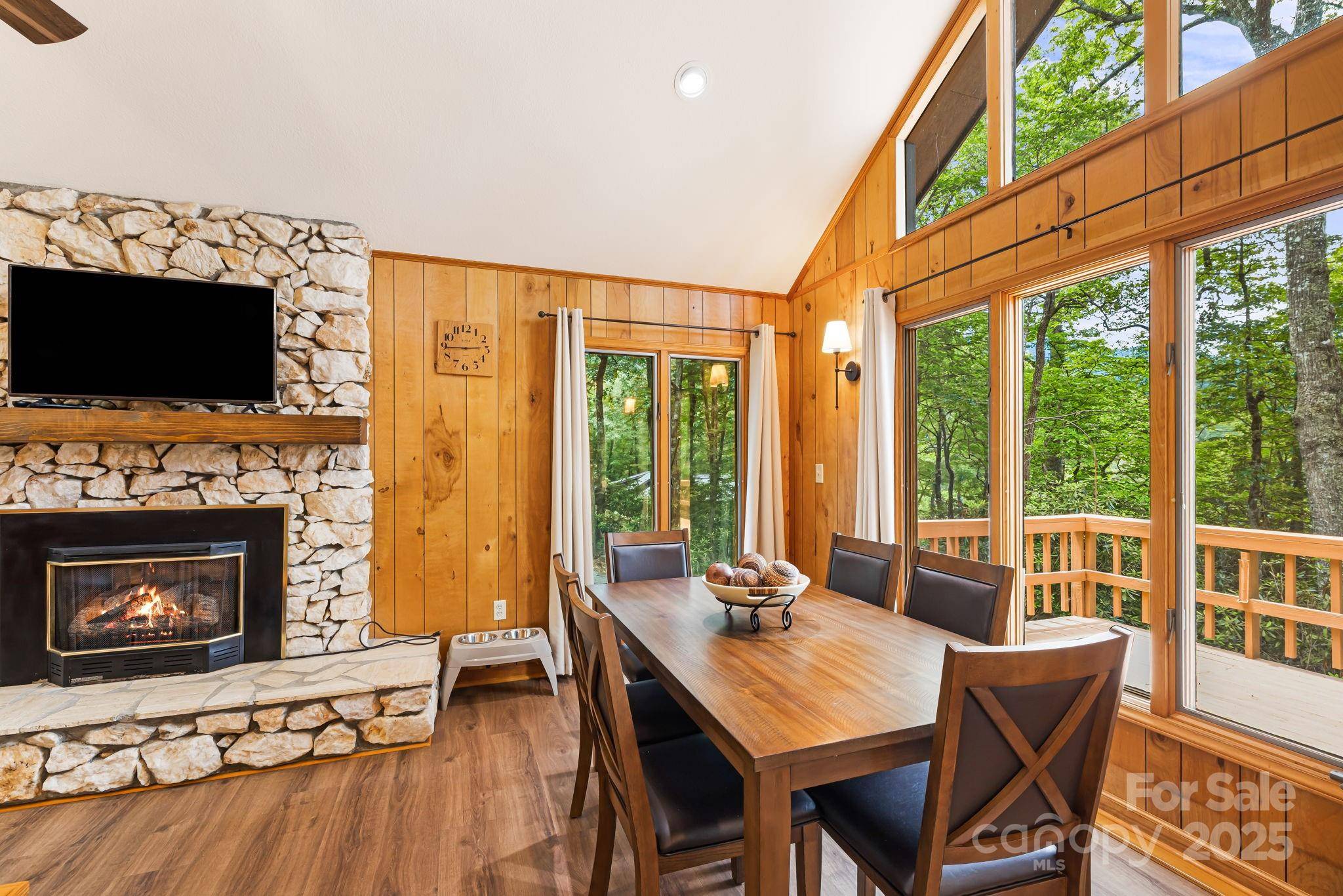 285 Fairway LOOP #7, Burnsville, NC 28714