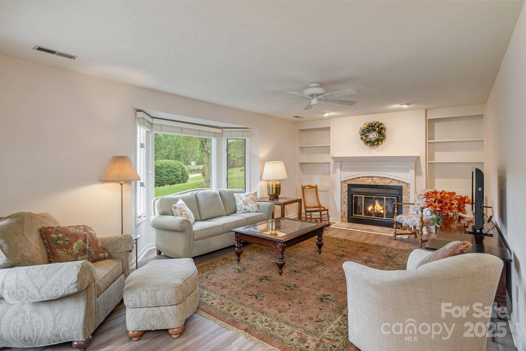 103 GOLFSIDE DR, Flat Rock, NC 28731