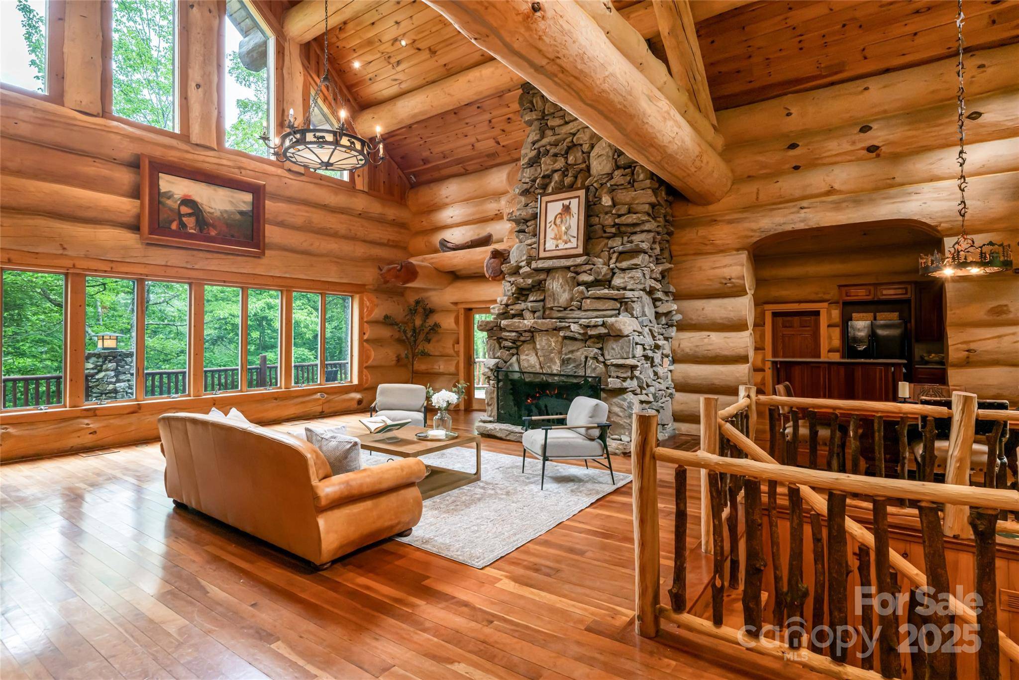 303 Flying Hawk TRL, Waynesville, NC 28786