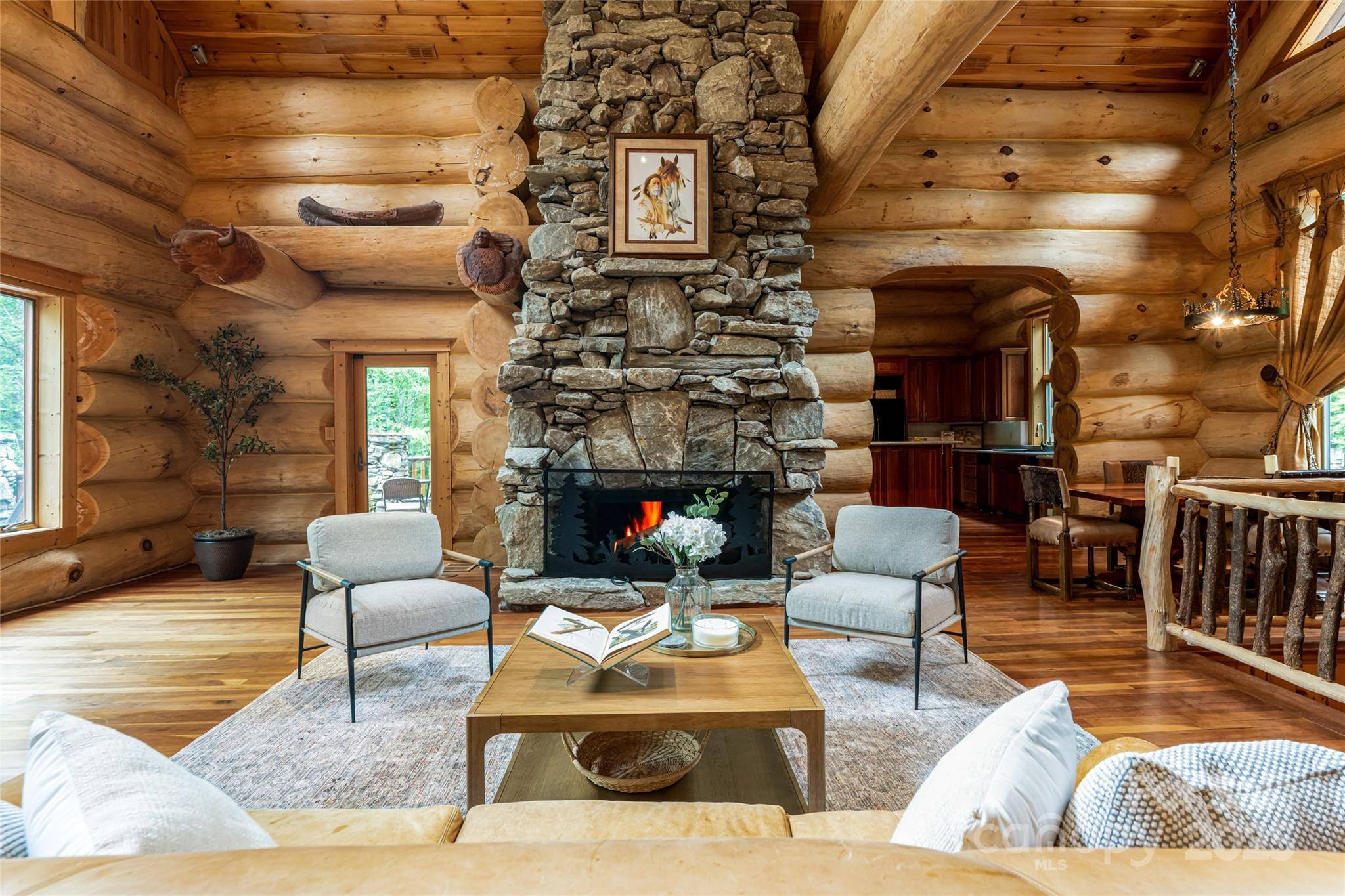 303 Flying Hawk TRL, Waynesville, NC 28786