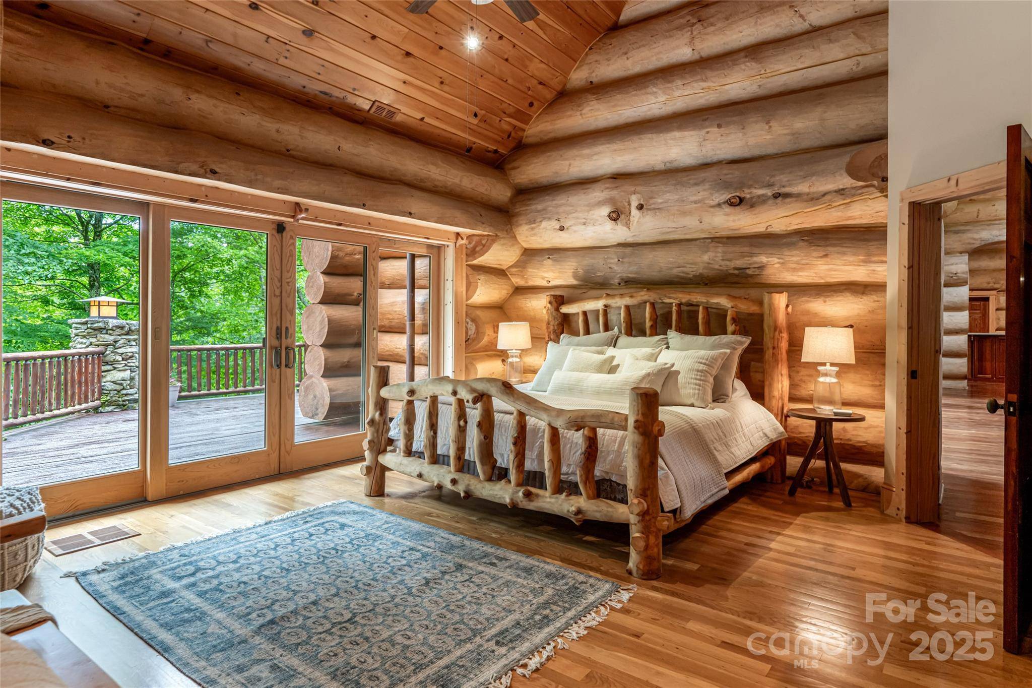 303 Flying Hawk TRL, Waynesville, NC 28786