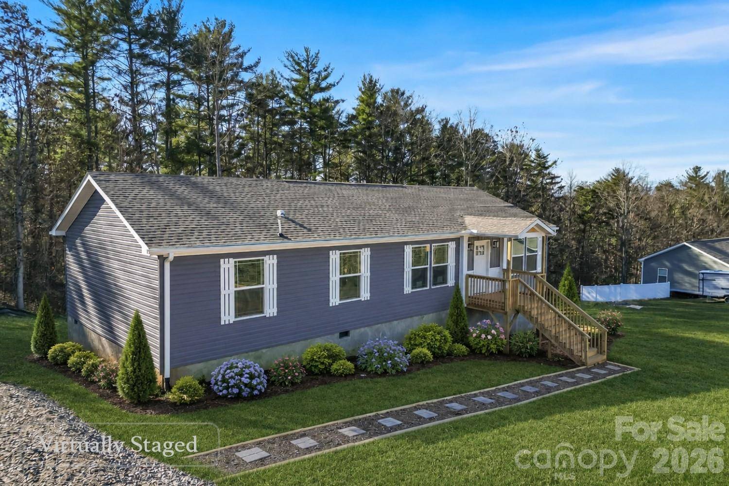 209 Walnut Branch RD, Weaverville, NC 28787