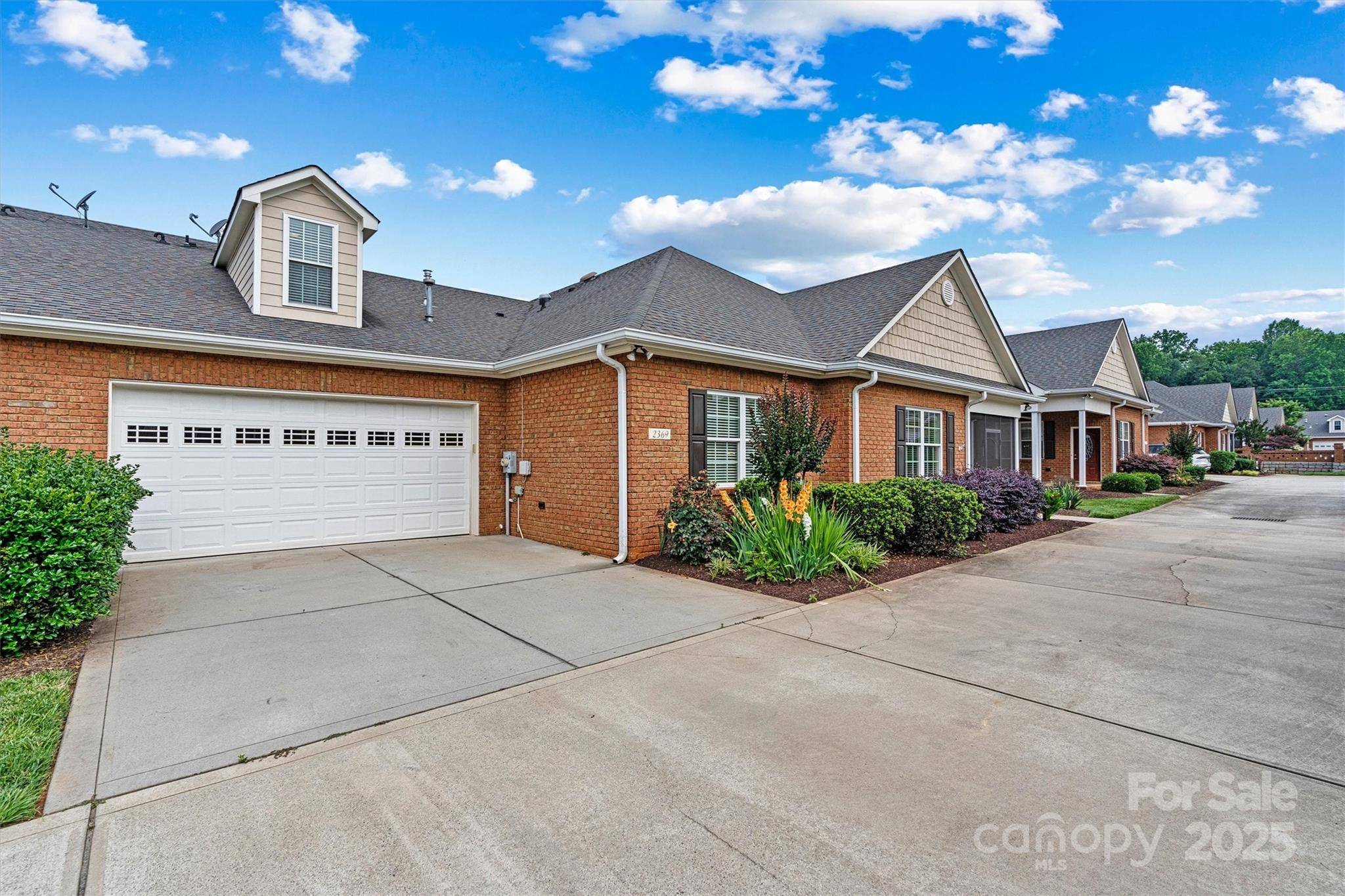 2369 Stardust CT, Denver, NC 28037
