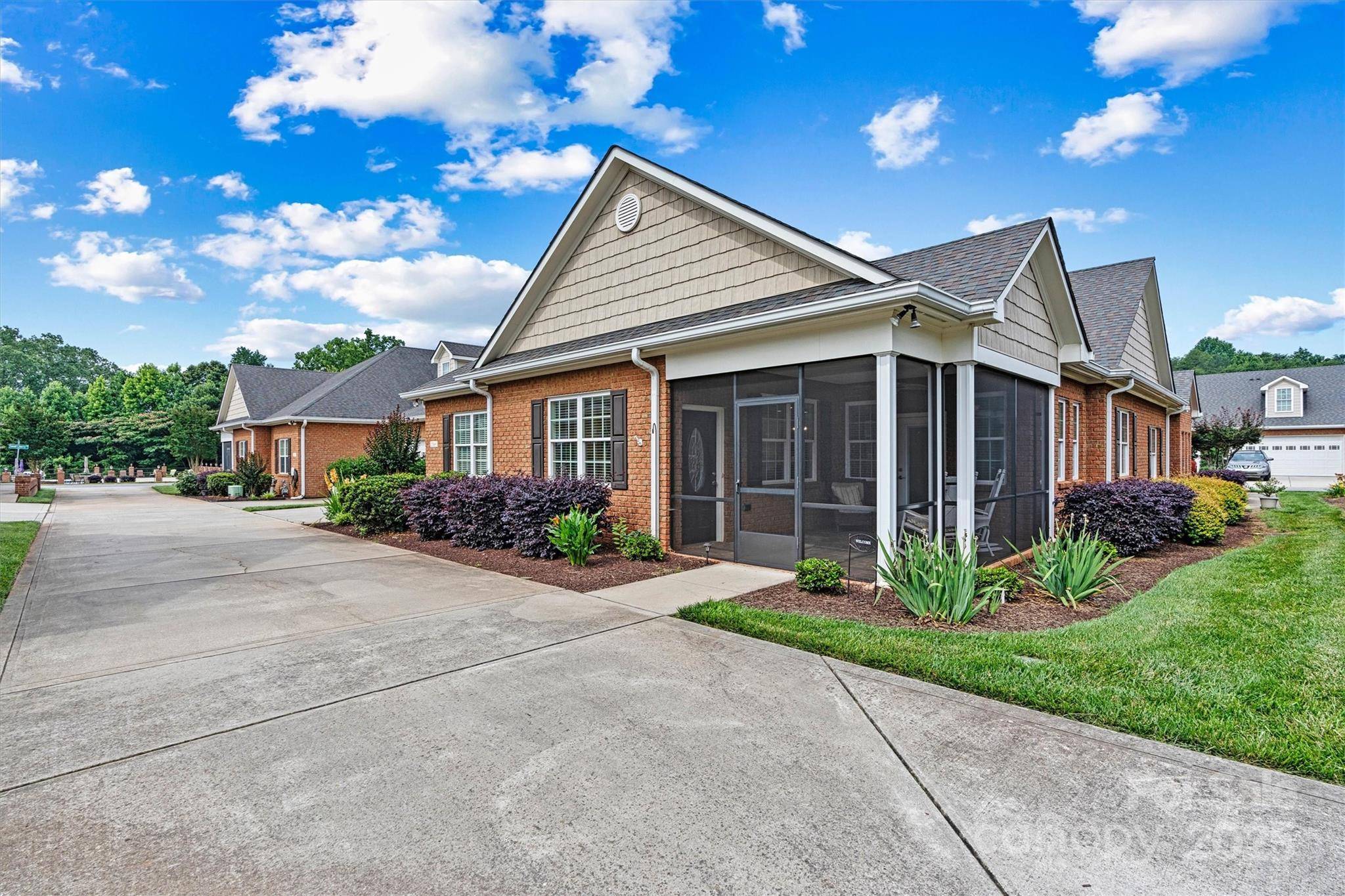 2369 Stardust CT, Denver, NC 28037