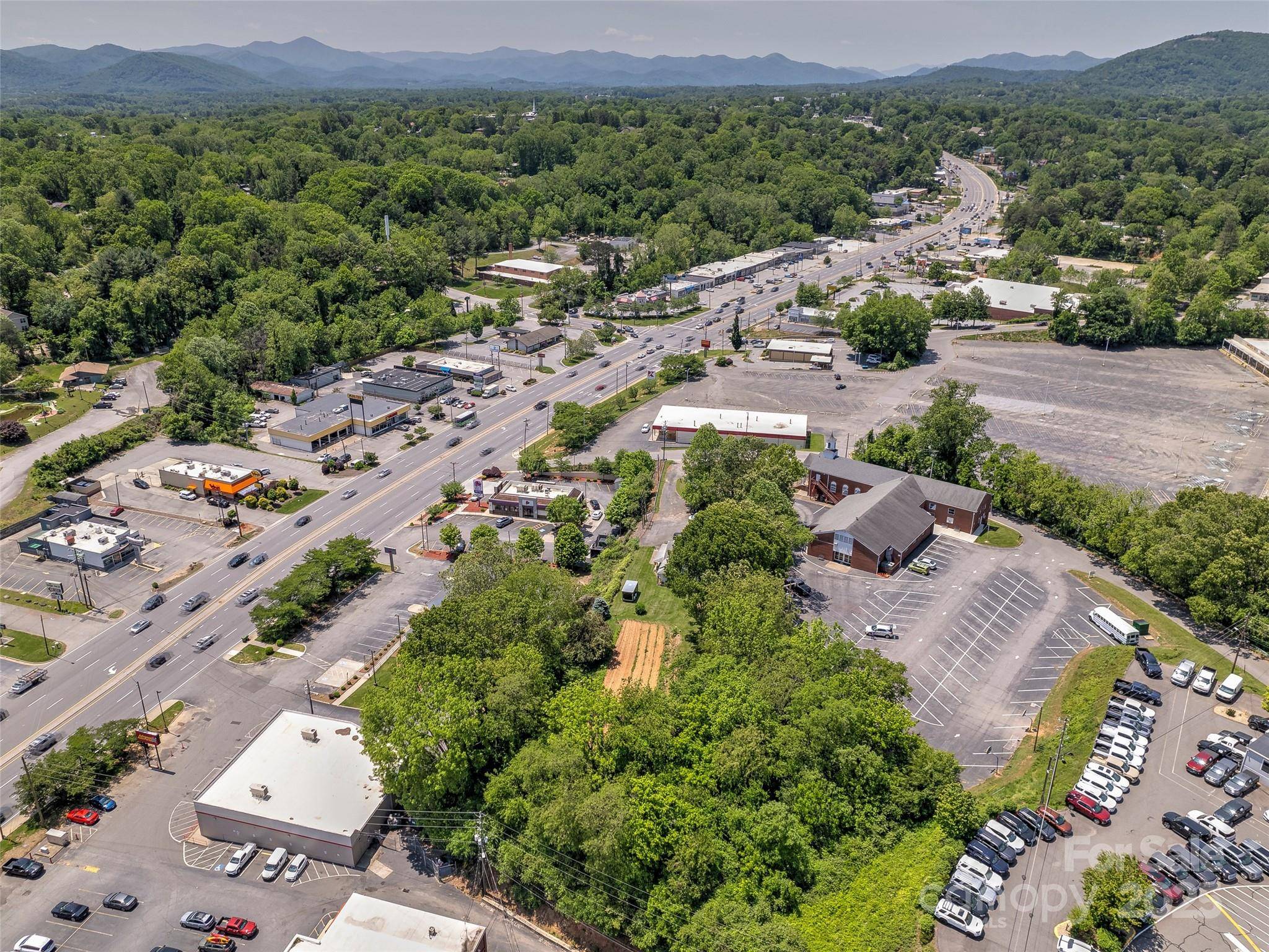 981 Patton AVE, Asheville, NC 28806