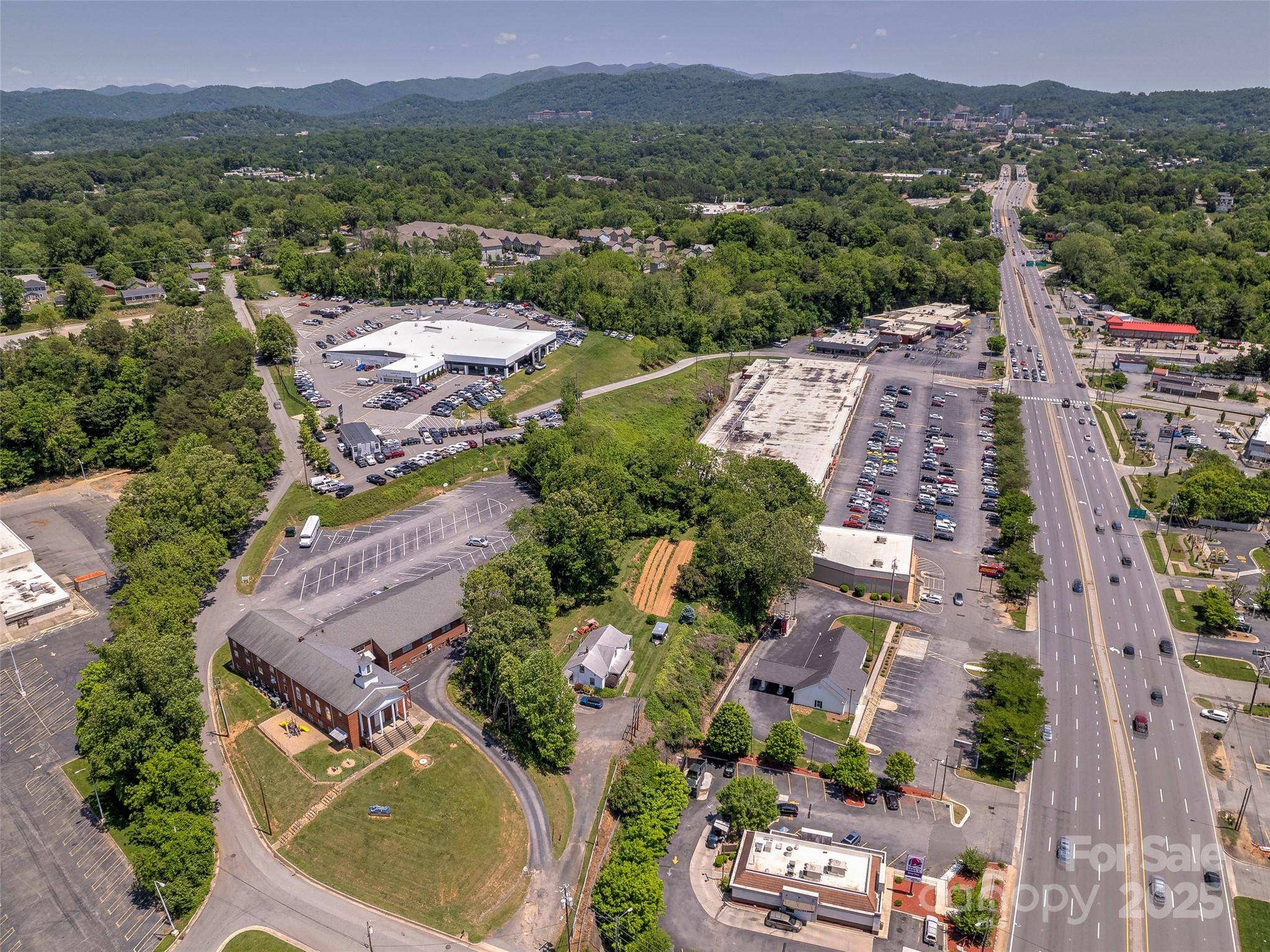 981 Patton AVE, Asheville, NC 28806