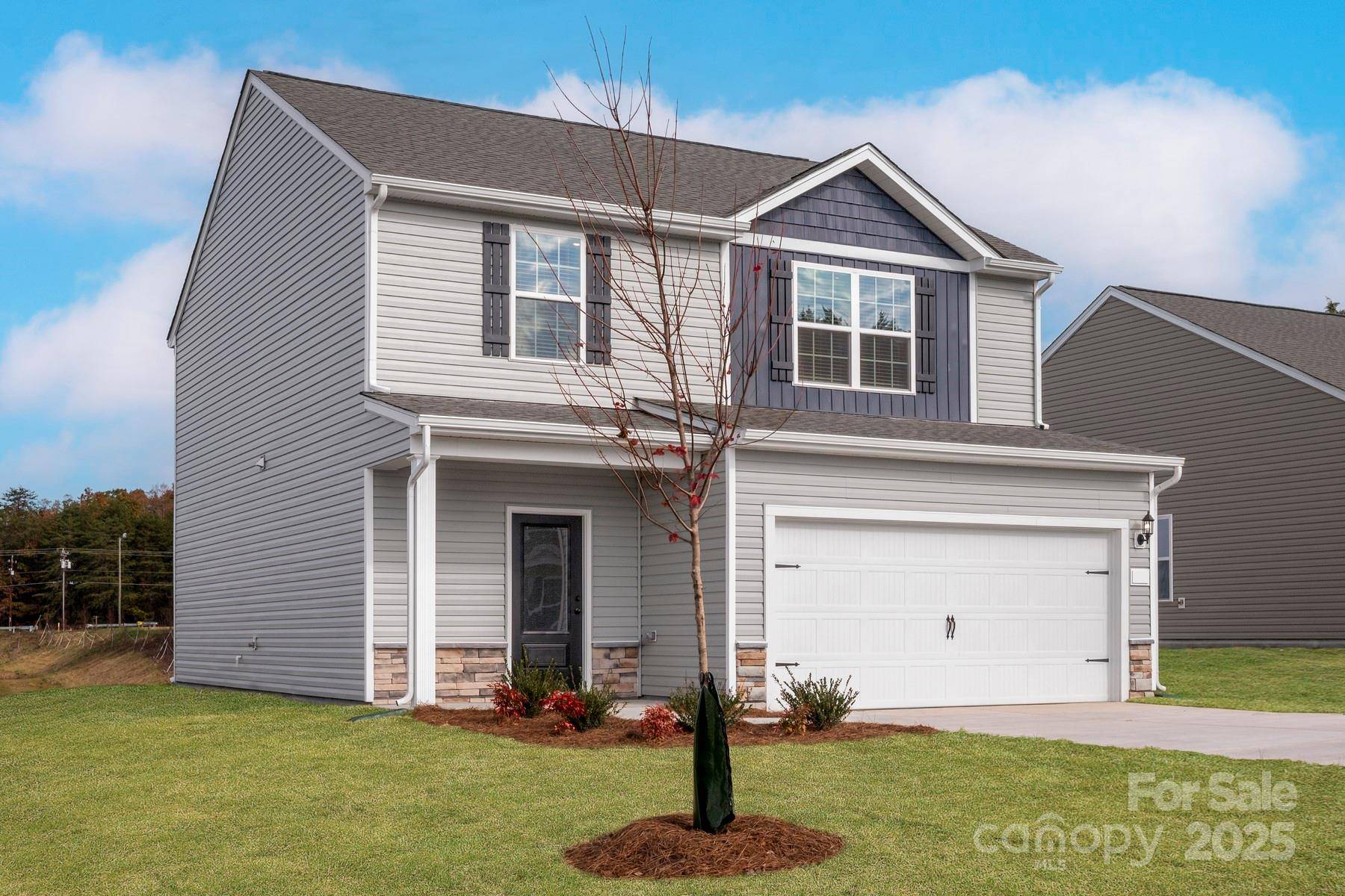 1041 Russell DR, Winston Salem, NC 27127