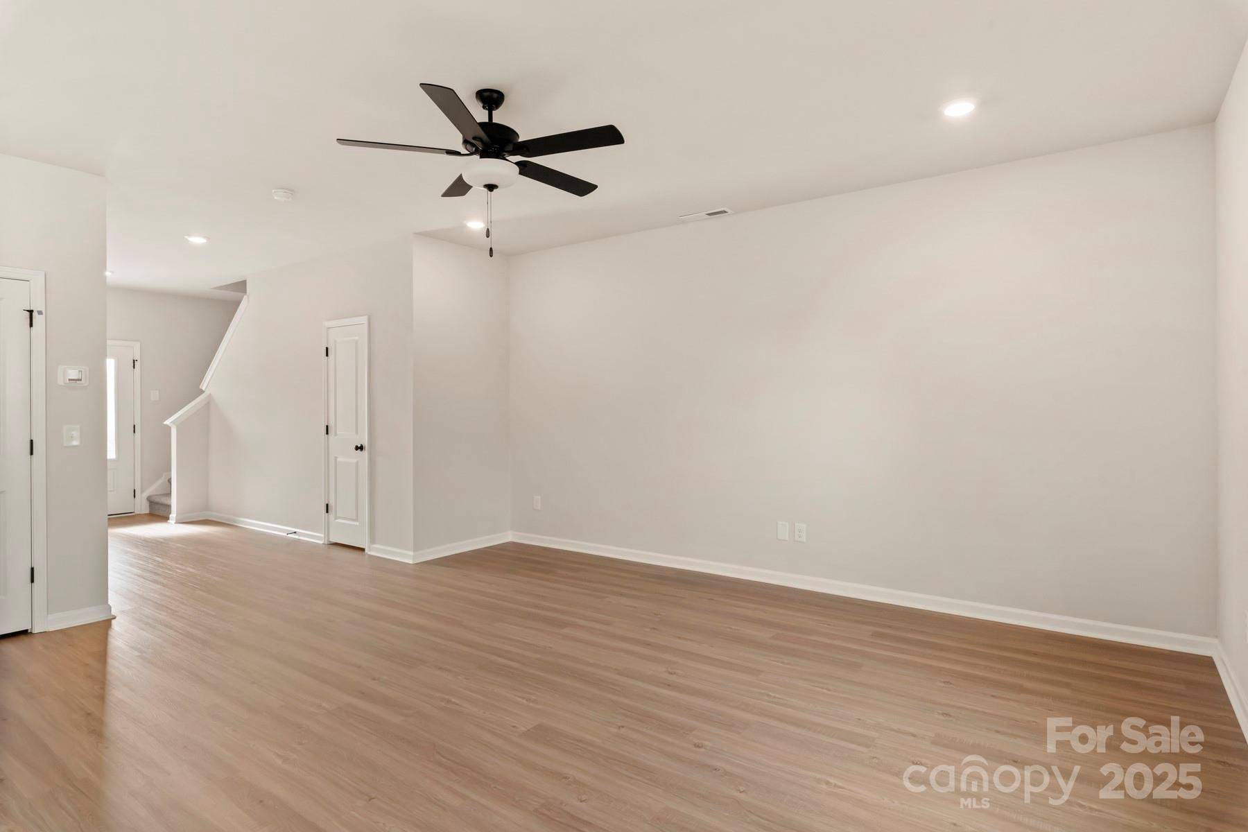 1072 Russell DR, Winston Salem, NC 27127