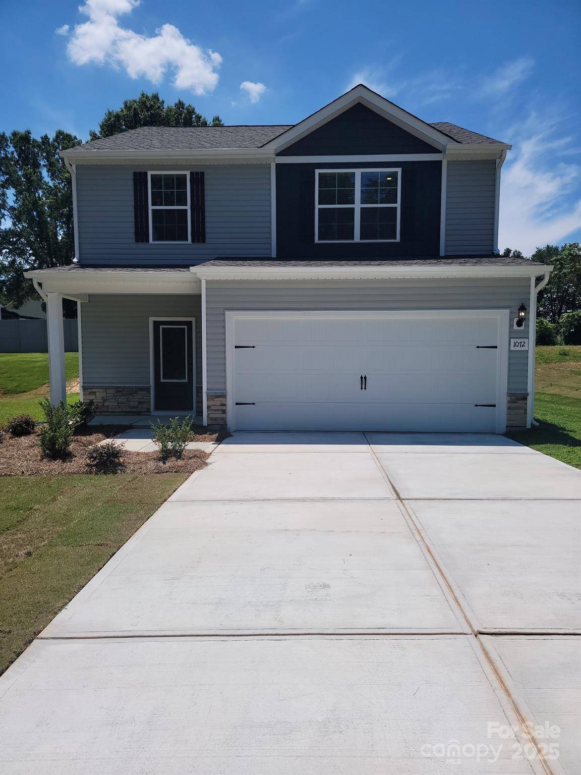 1072 Russell DR, Winston Salem, NC 27127