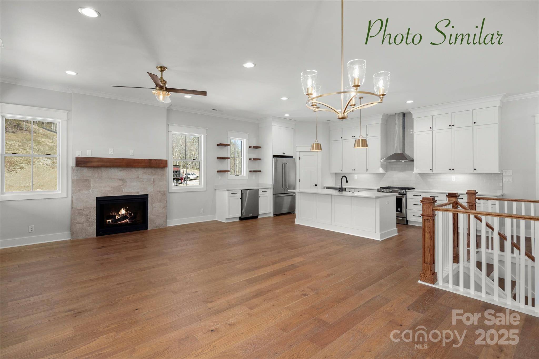 18 Chimney Chase TRL, Hendersonville, NC 28739
