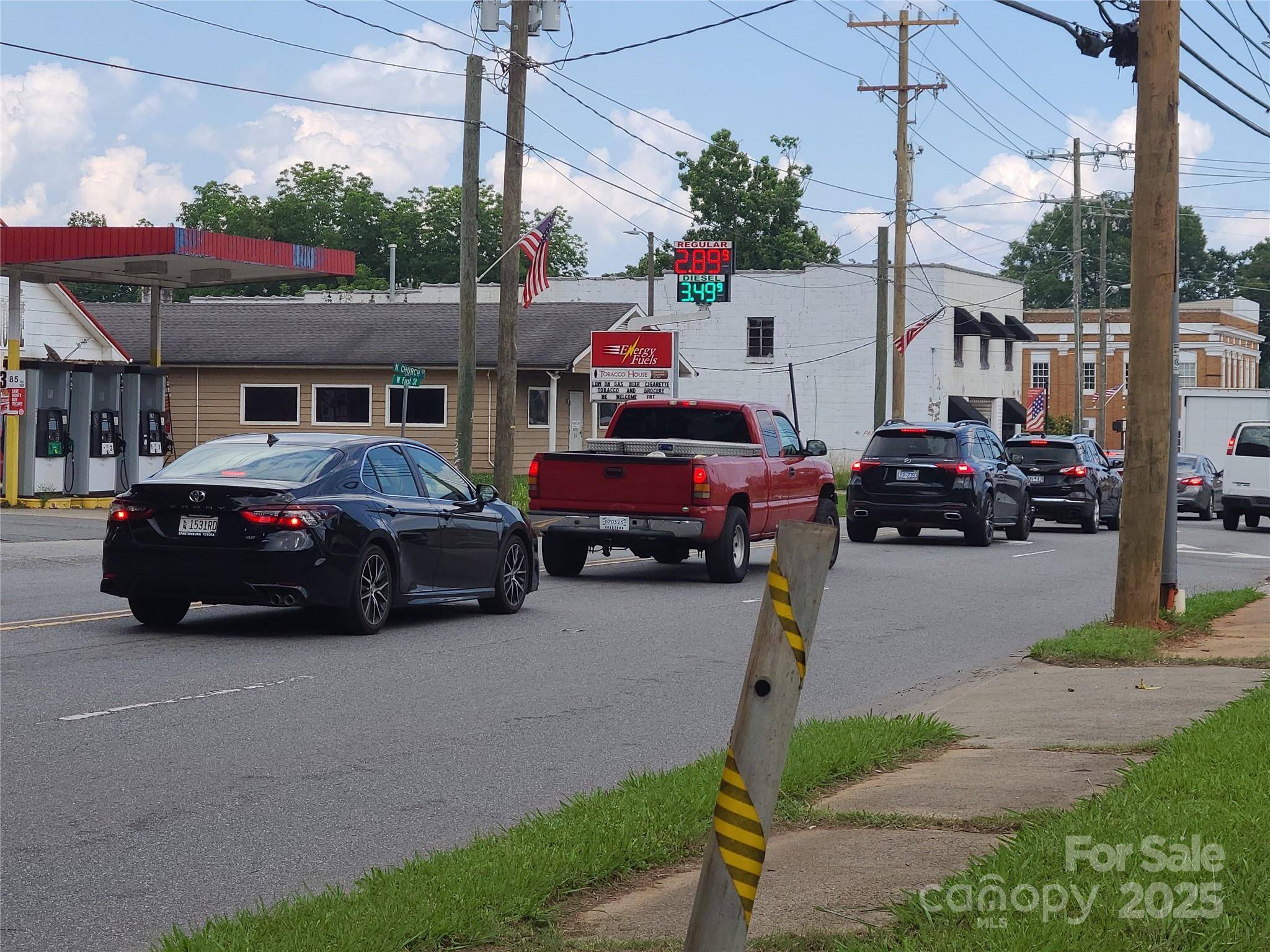 205 W 1st ST, Lowell, NC 28098