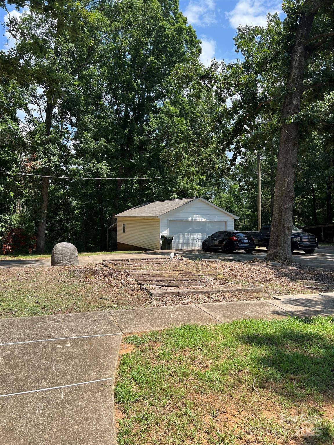 11204 Williams RD, Mint Hill, NC 28227
