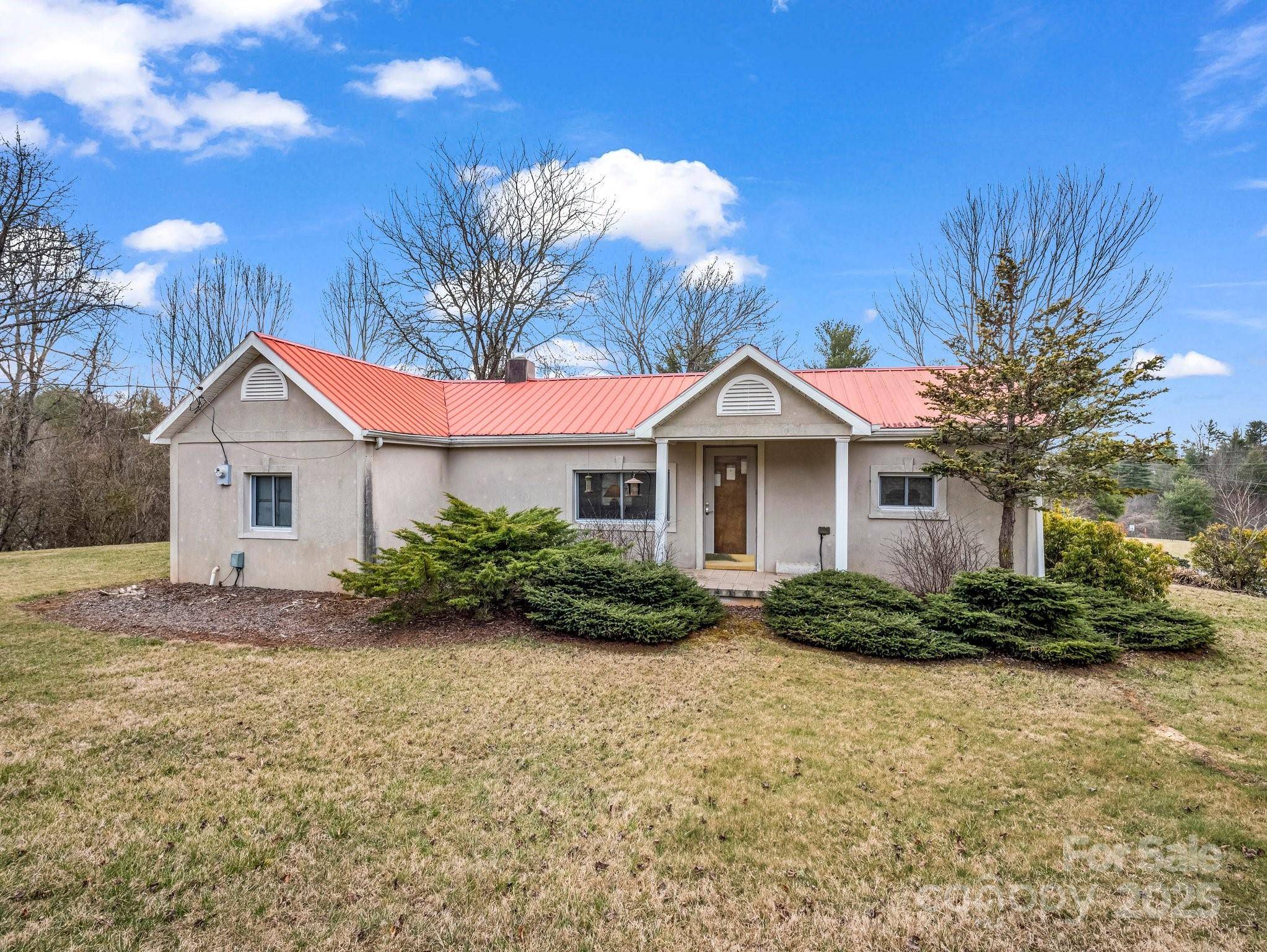 55 Settlers TRL, Mars Hill, NC 28754