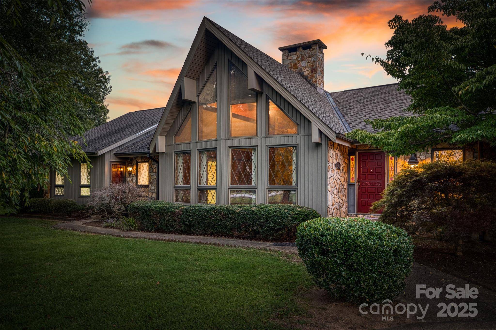 2505 Morganton BLVD SW, Lenoir, NC 28645