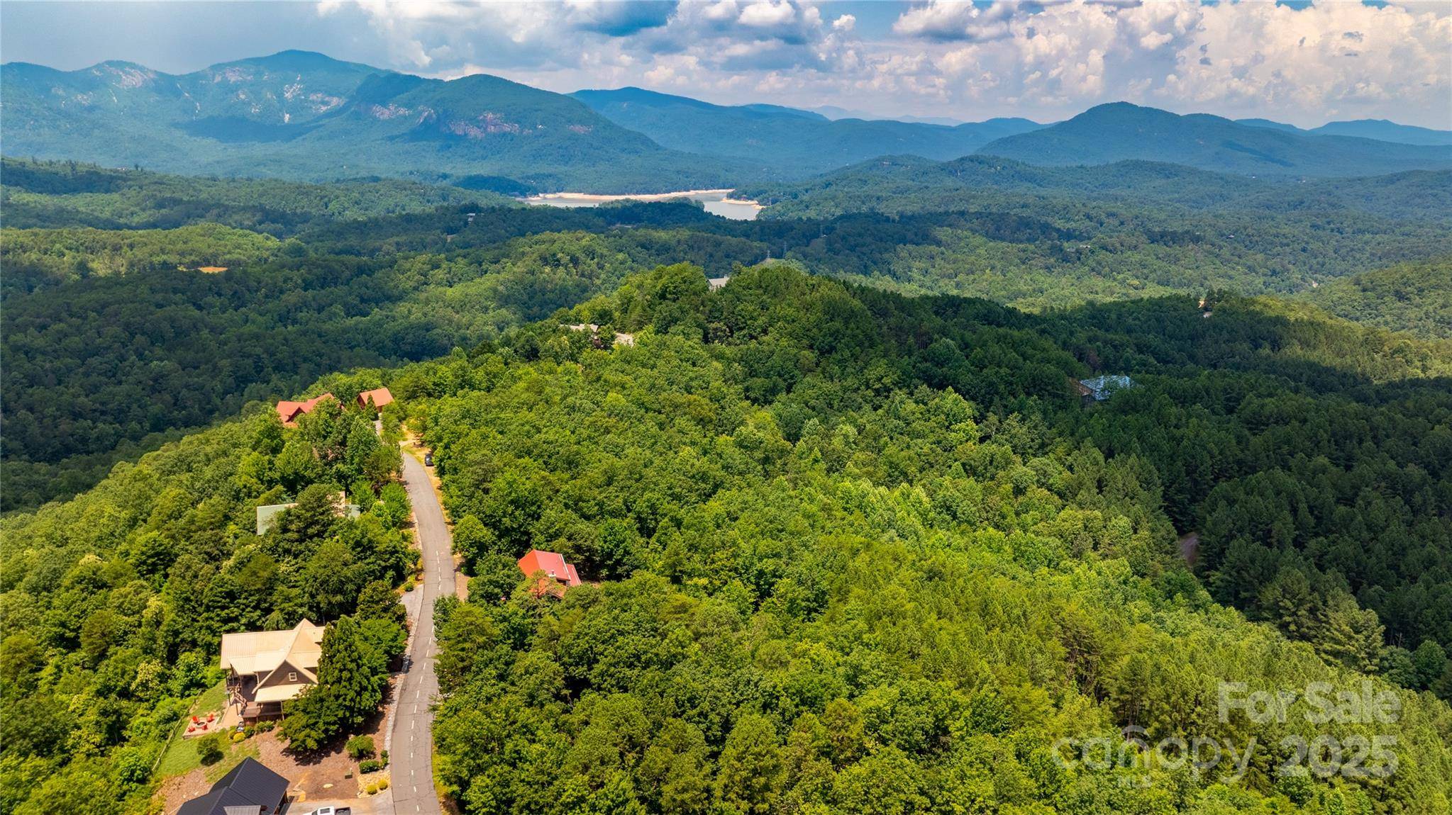 240 Boulder RDG, Lake Lure, NC 28746