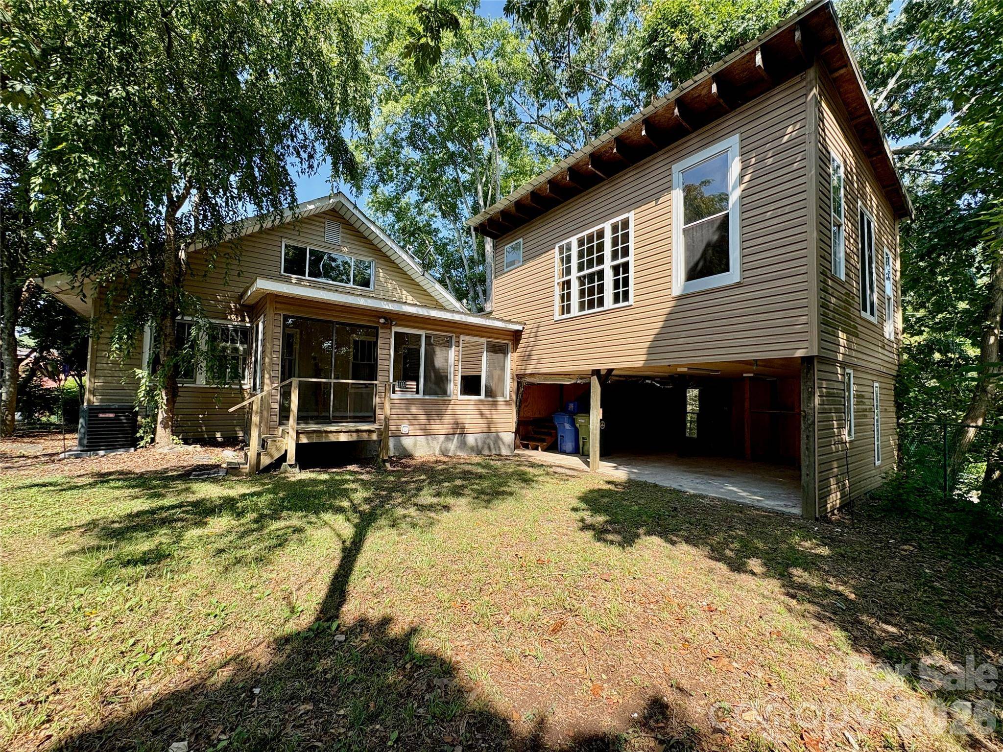 40 Brownwood AVE, Asheville, NC 28806