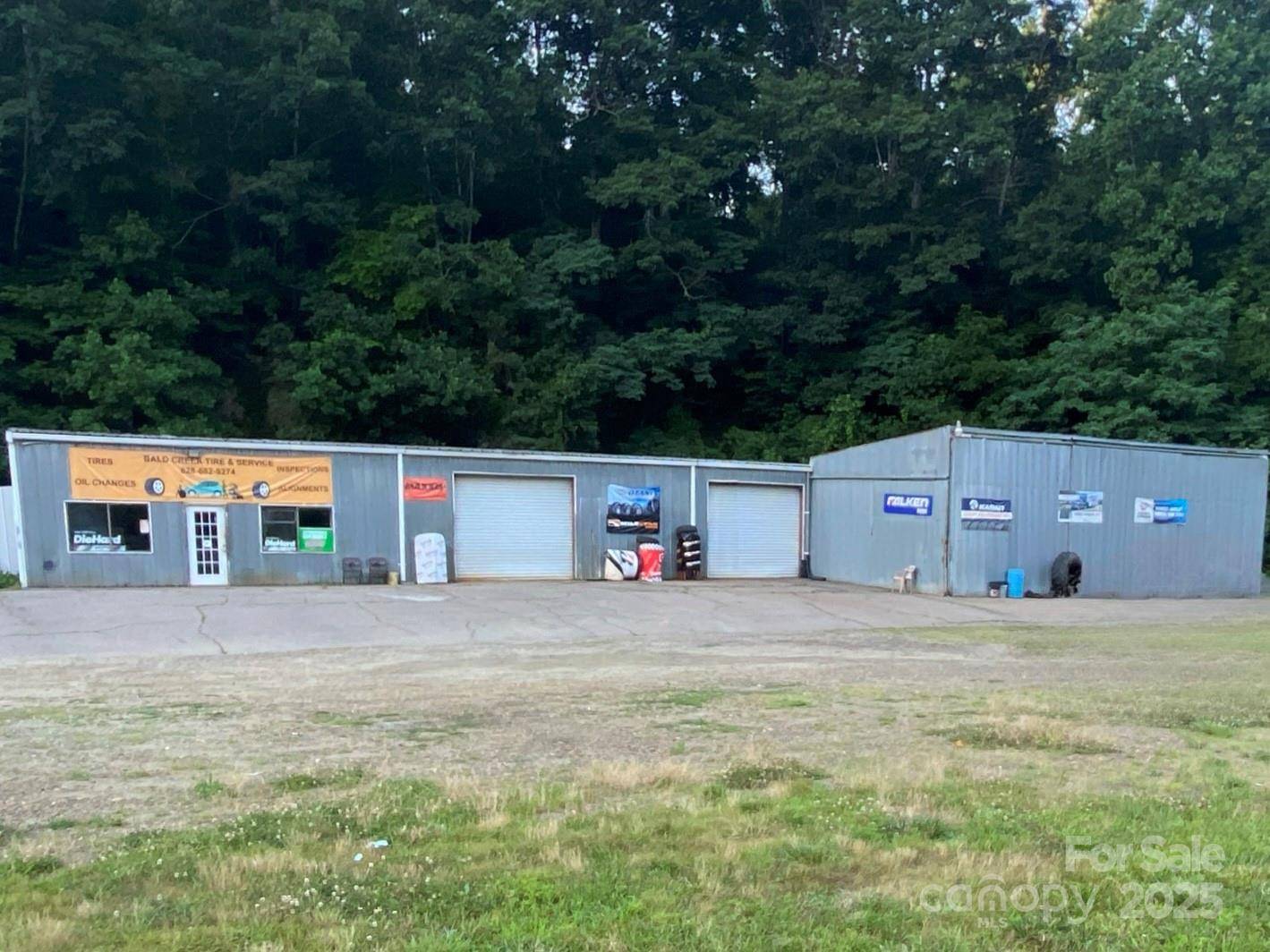 23 Lana LN, Burnsville, NC 28714