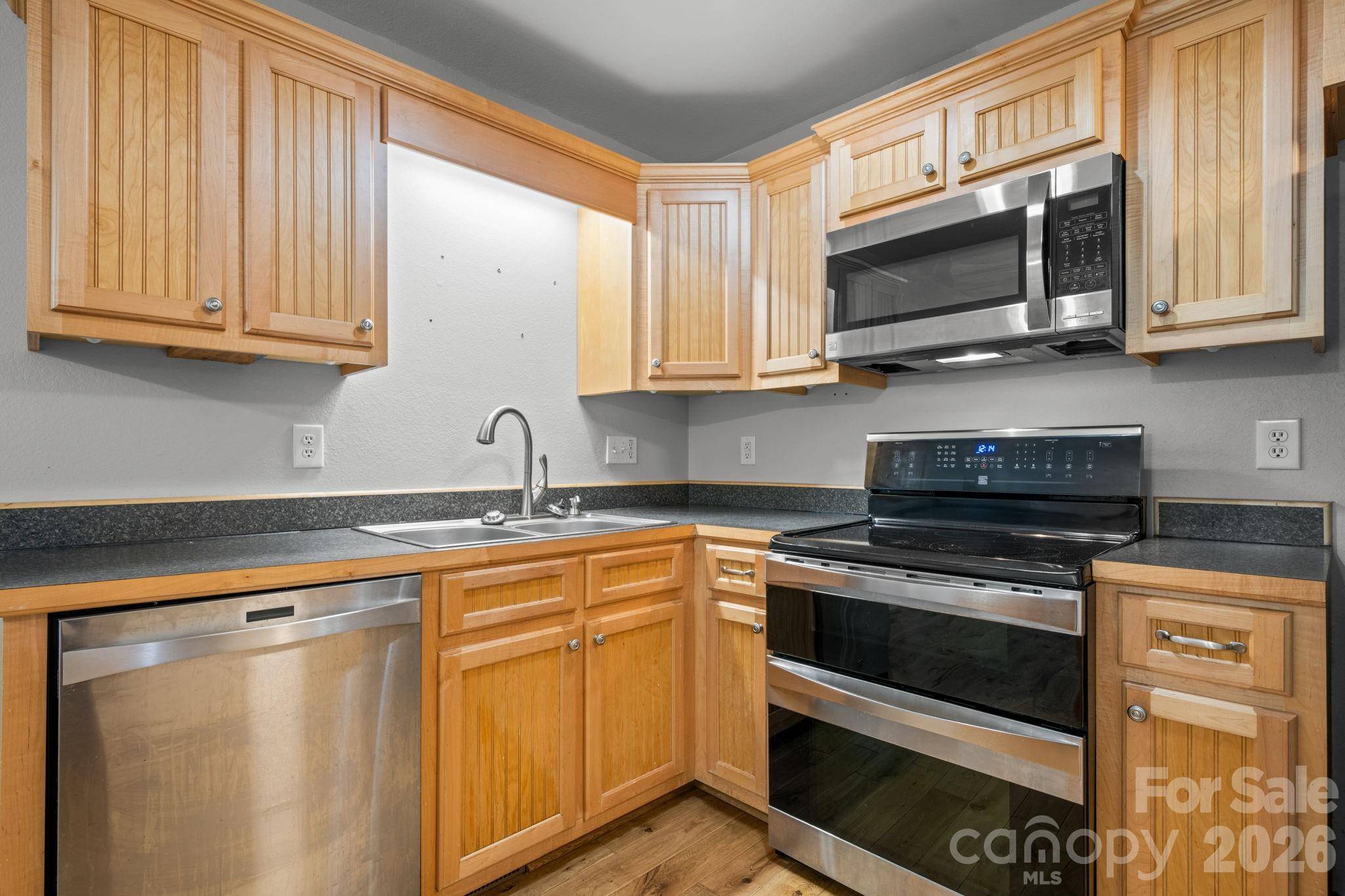 309 Sheldon ST, Hudson, NC 28638