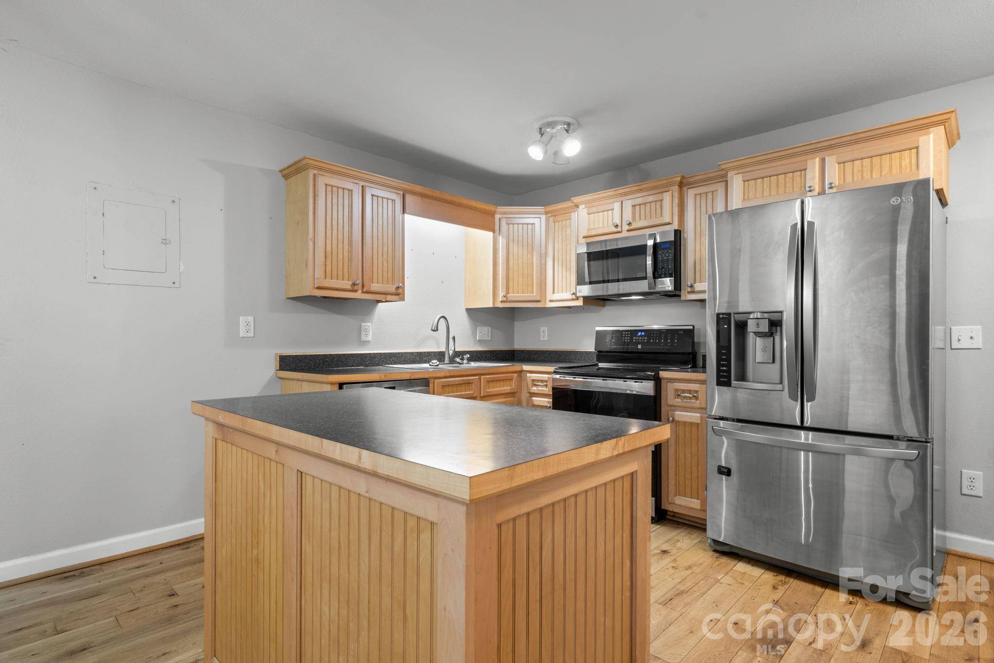 309 Sheldon ST, Hudson, NC 28638