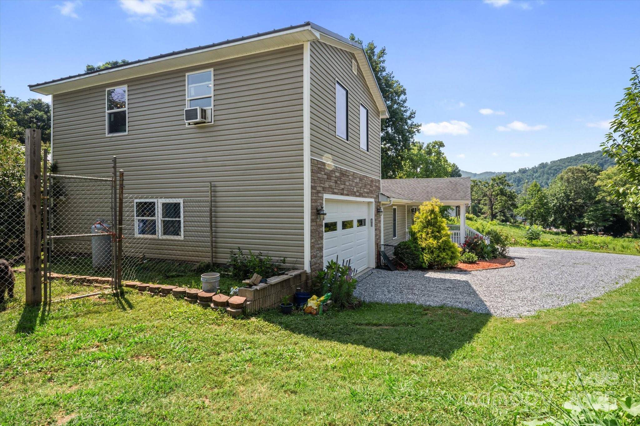 40 Alabama AVE, Marion, NC 28752