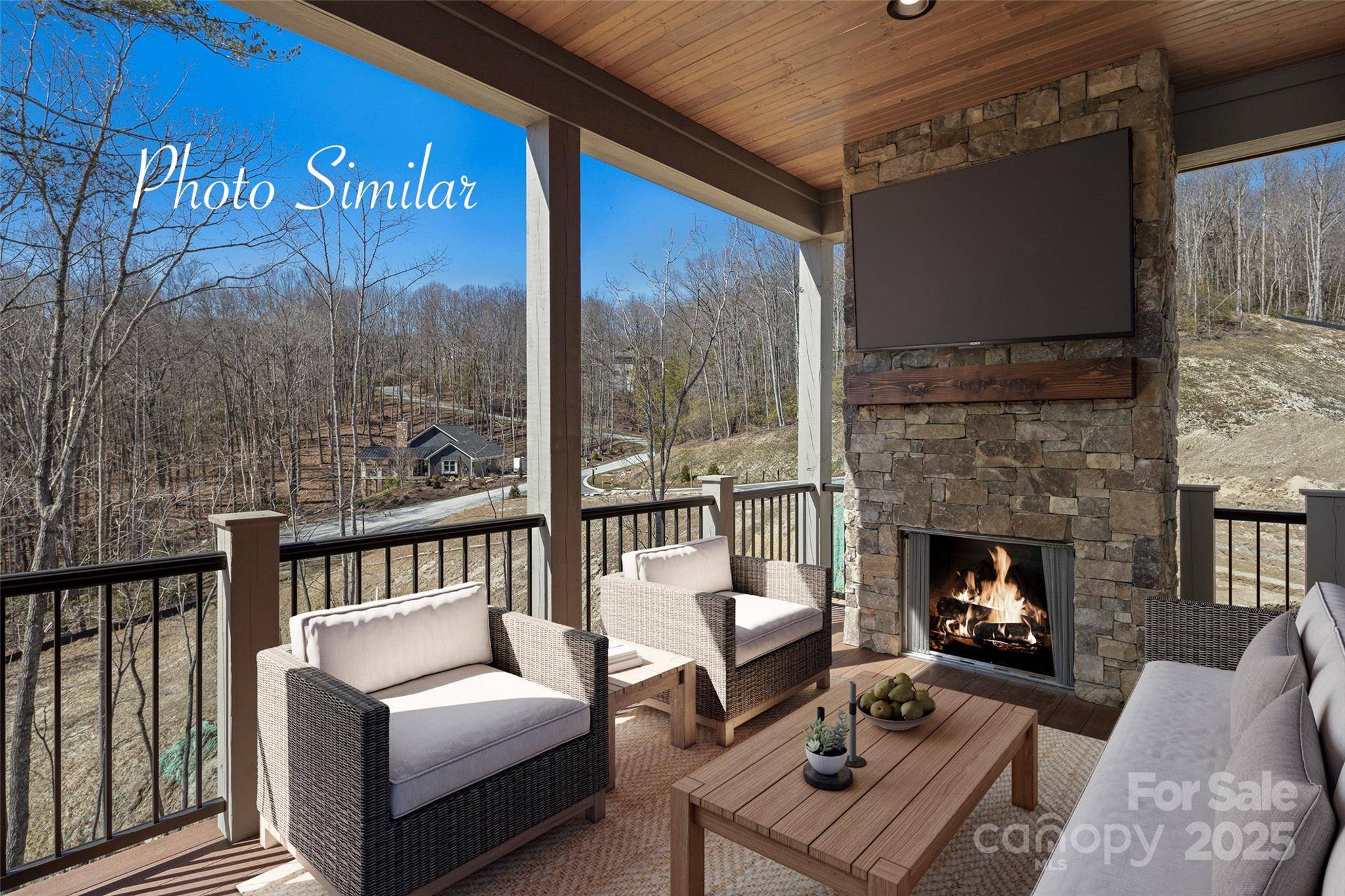 20 Chimney Chase TRL, Hendersonville, NC 28739