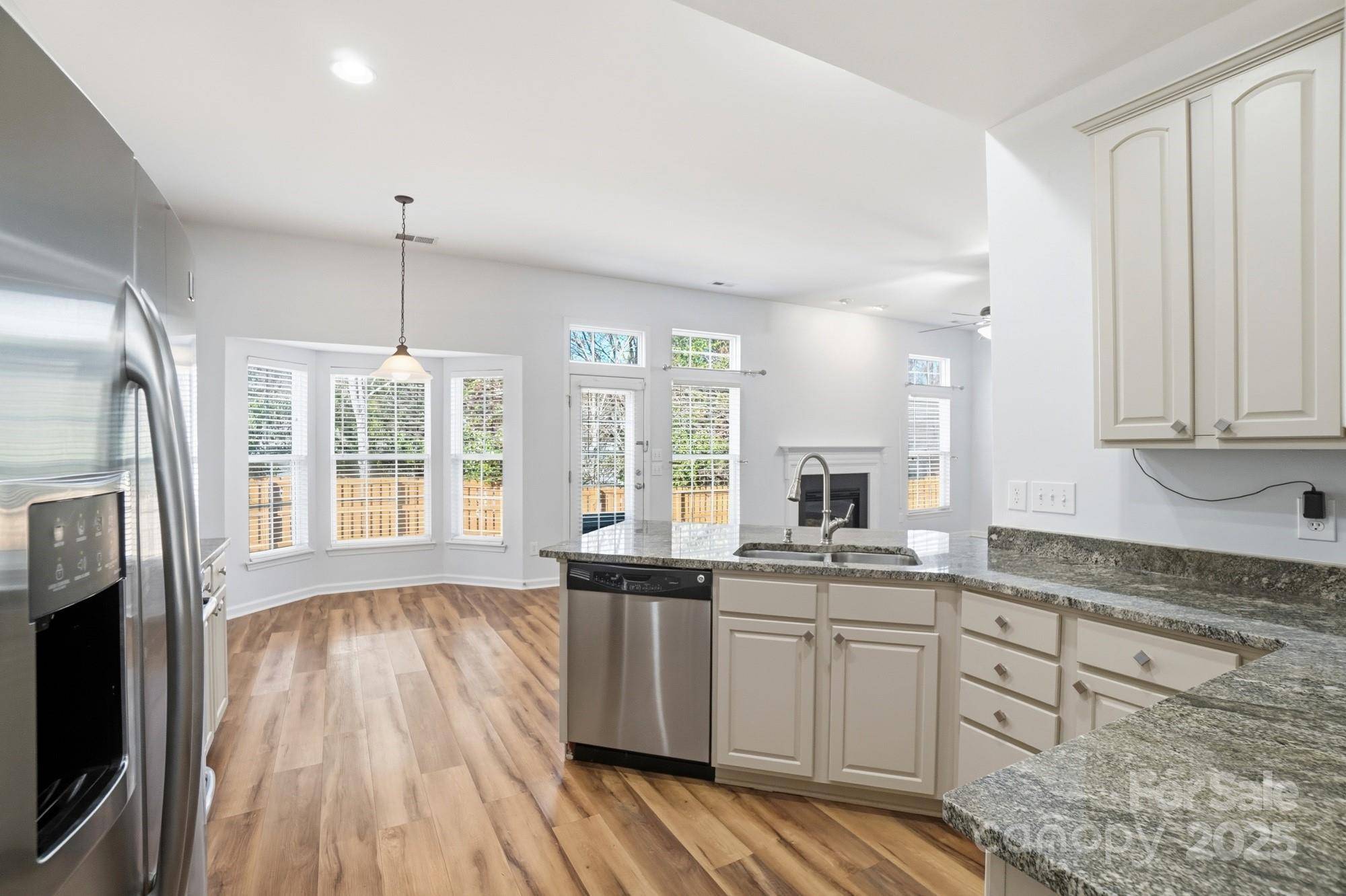 630 Springhouse PL, Clover, SC 29710