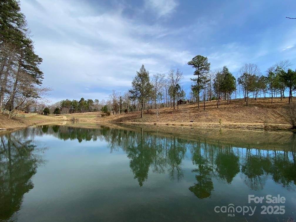 10 Arbor Creek TRL #10, Mineral Bluff, GA 30559