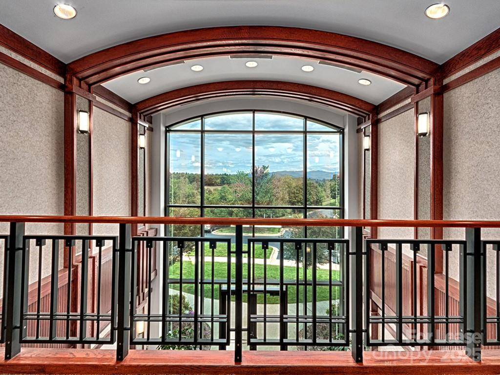 1200 Ridgefield BLVD #200, Asheville, NC 28806
