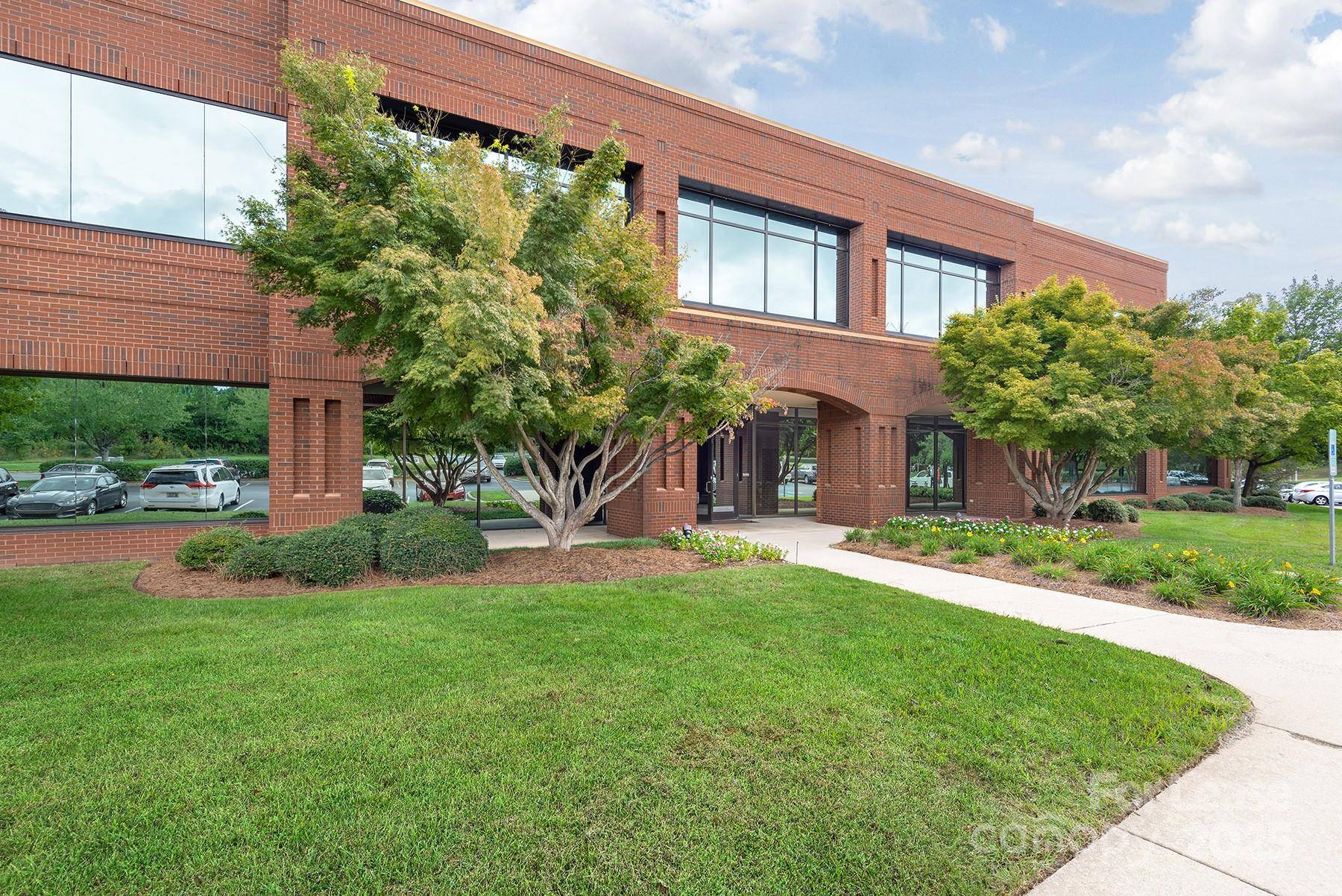 1200 Ridgefield BLVD #200, Asheville, NC 28806