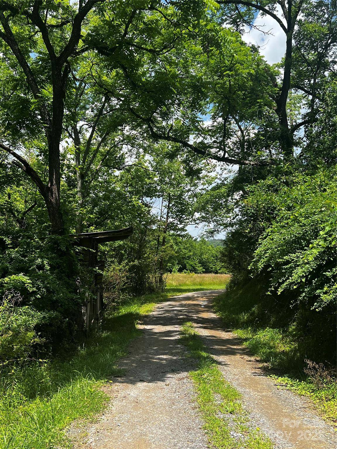2255 NC Hwy 268 HWY W, Wilkesboro, NC 28697