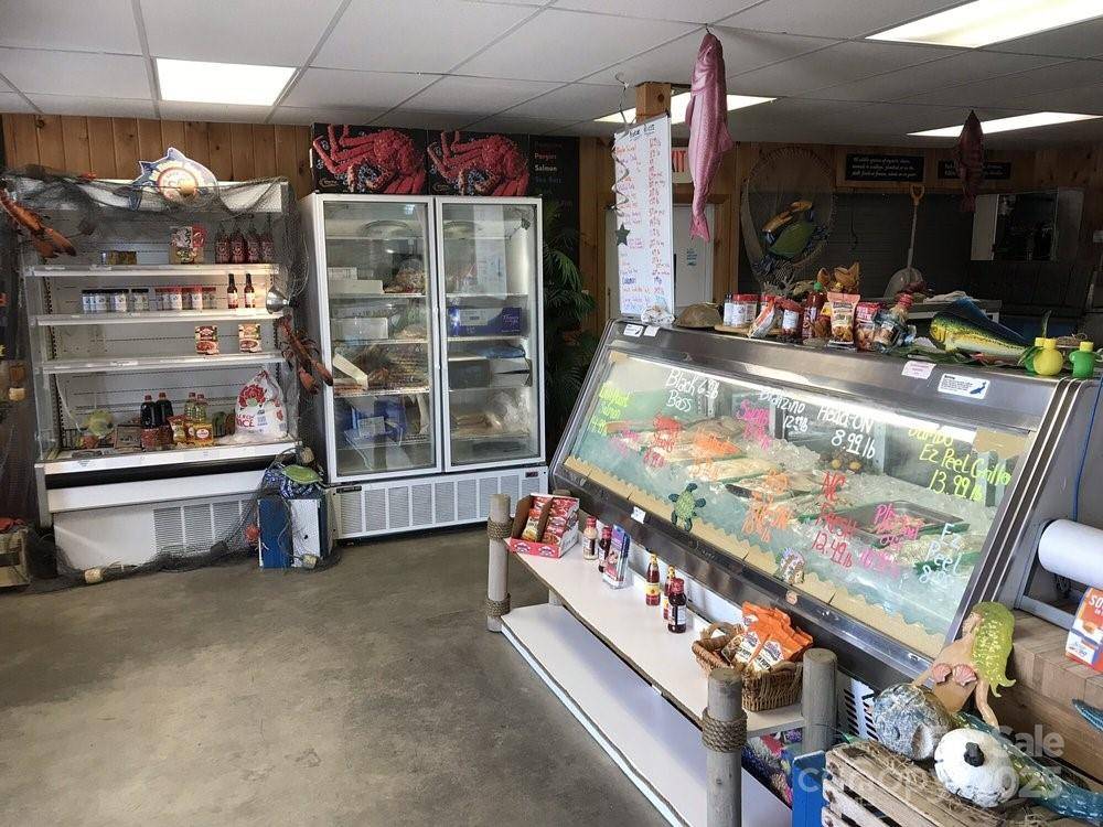 410 E Fleming DR, Morganton, NC 28655