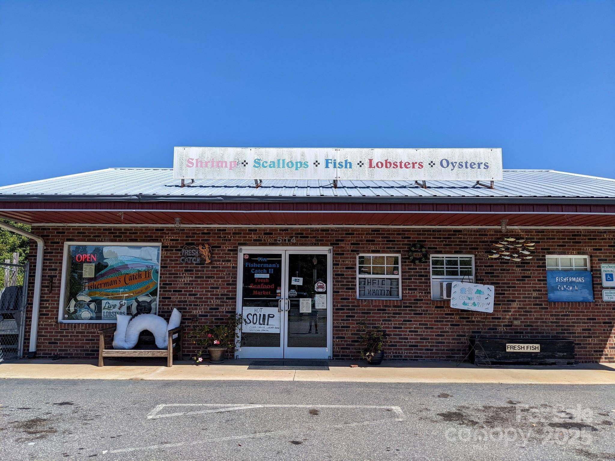 410 E Fleming DR, Morganton, NC 28655